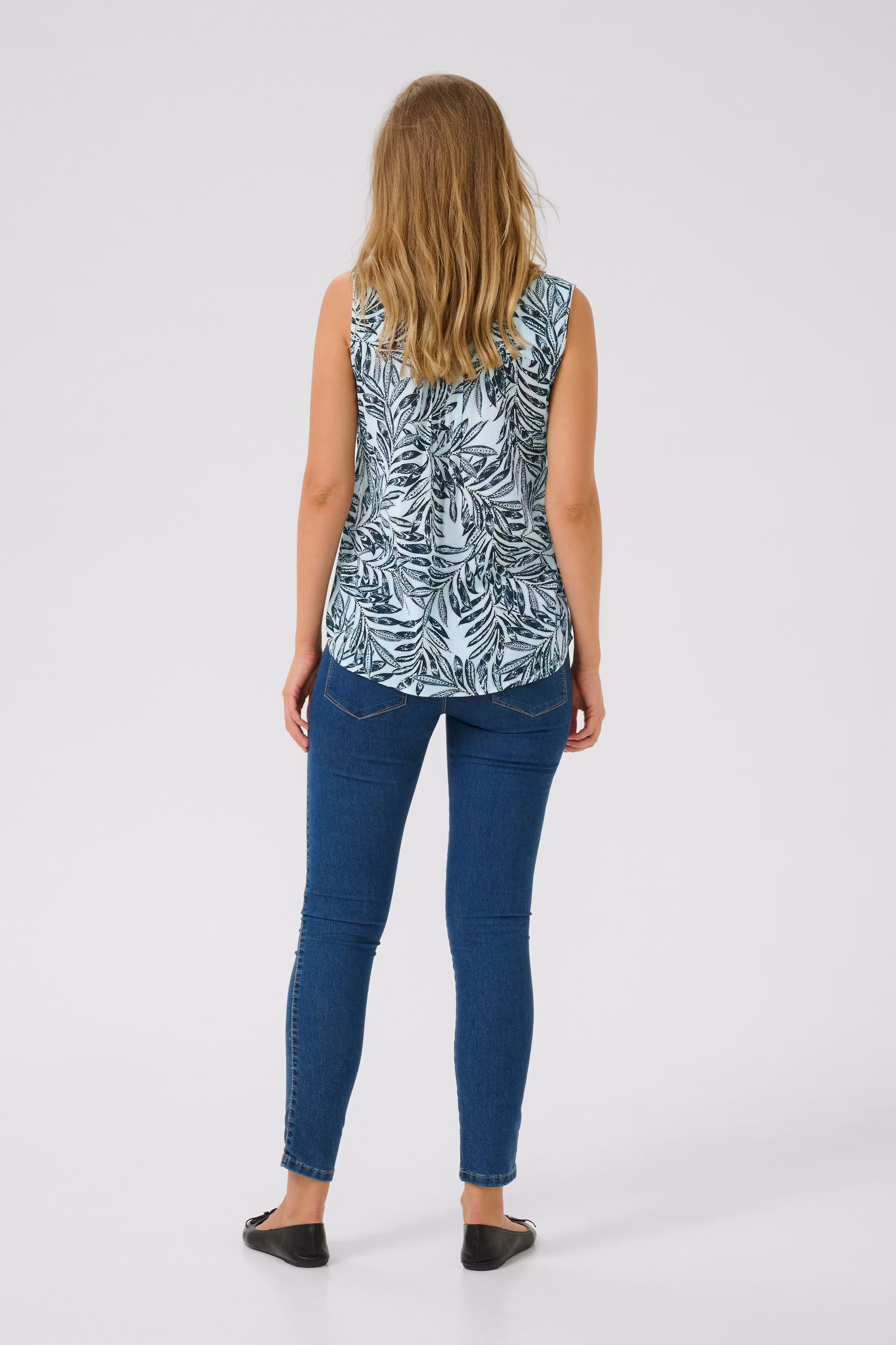 KAamber Top LOOKBOOK BACK 10508255-107562