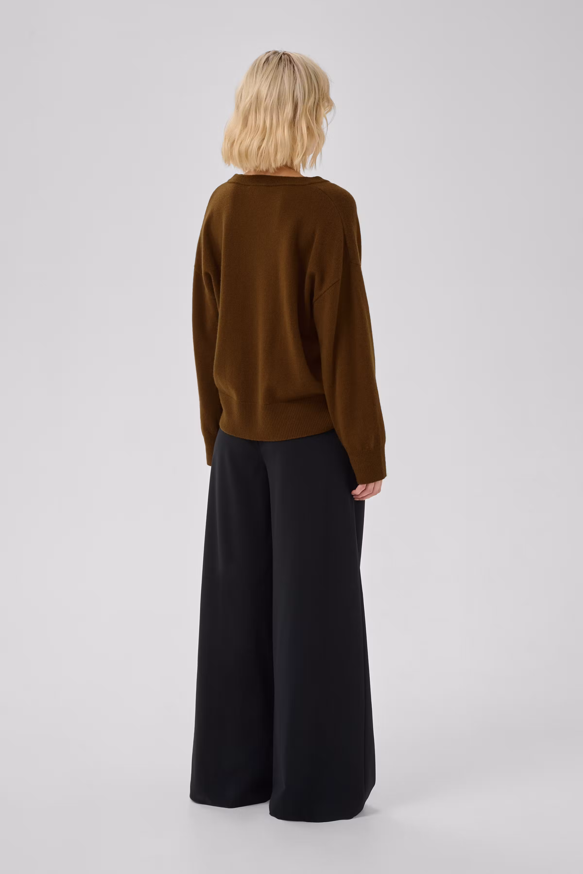 MWJola Pullover i 100% ull LOOKBOOK BACK 10705698-181027