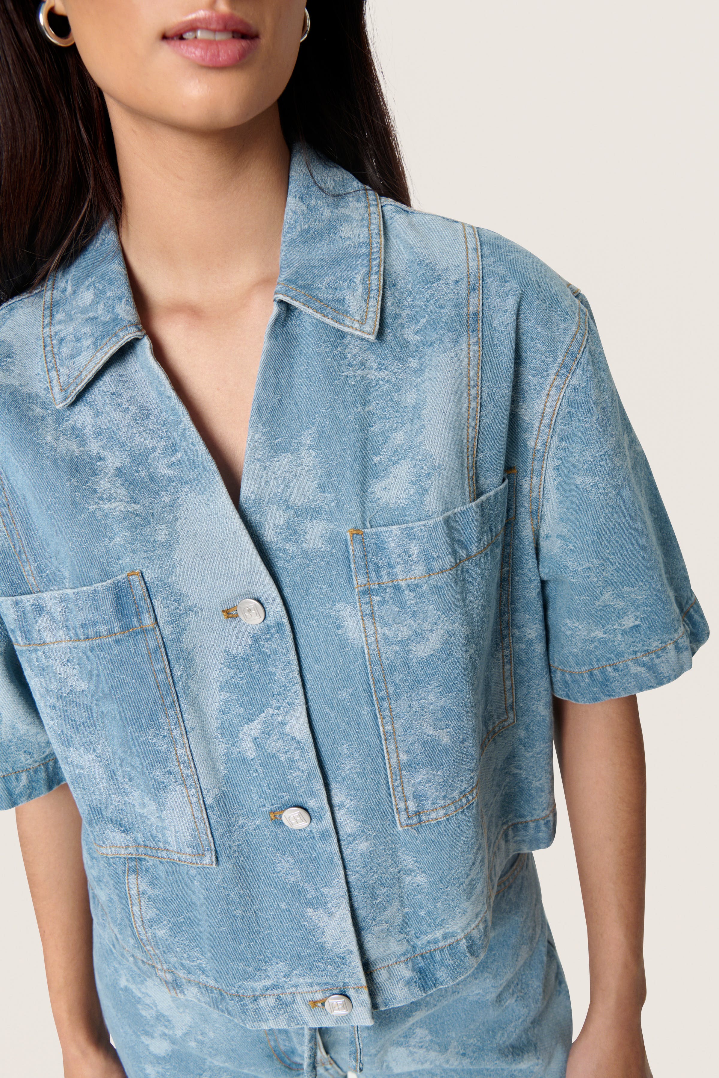 SLAltea Shirt LOOKBOOK DETAIL 30408630-304121