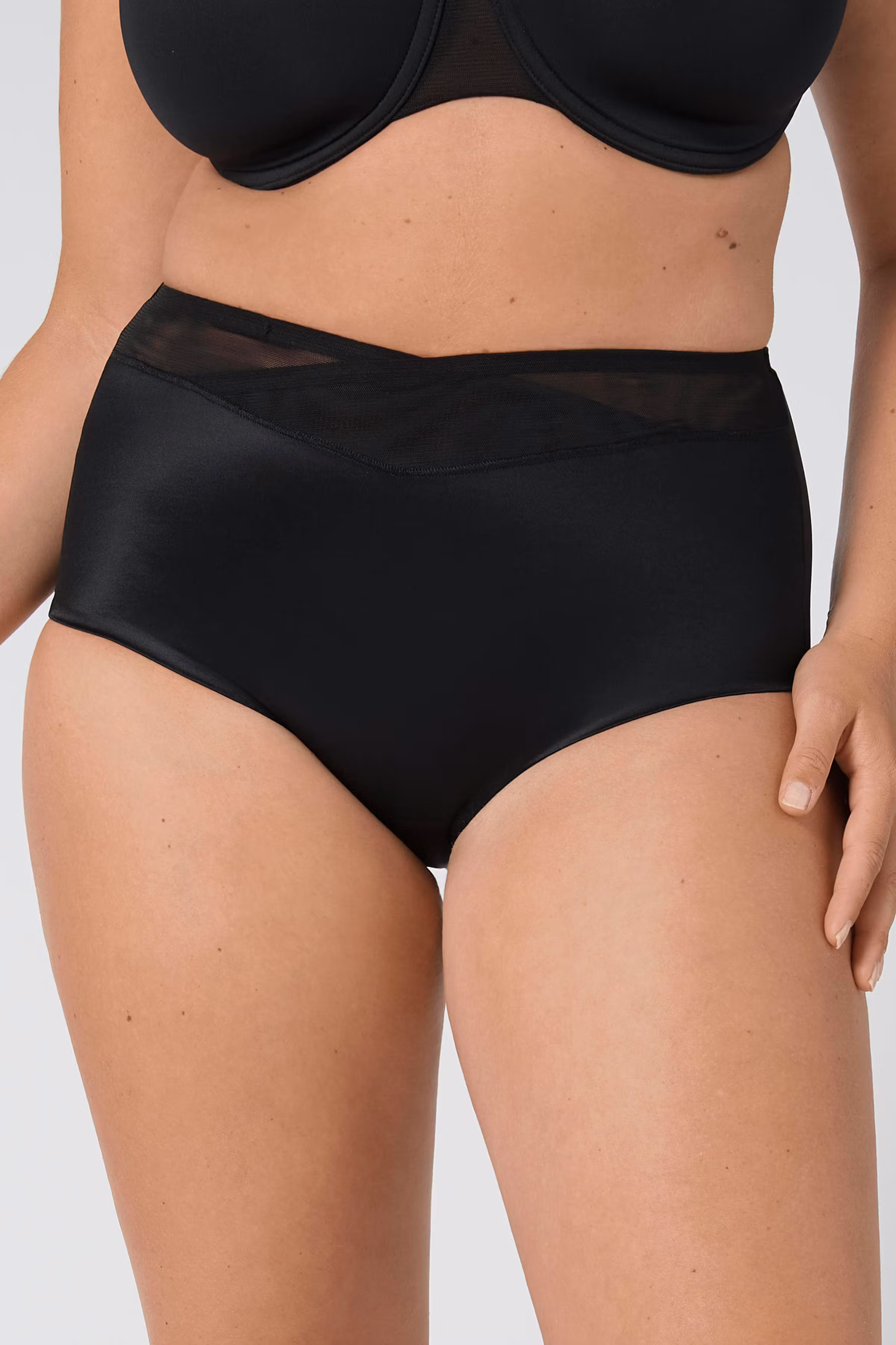 True Shape Sensation Maxi Slip LOOKBOOK FRONT 40500037-T4