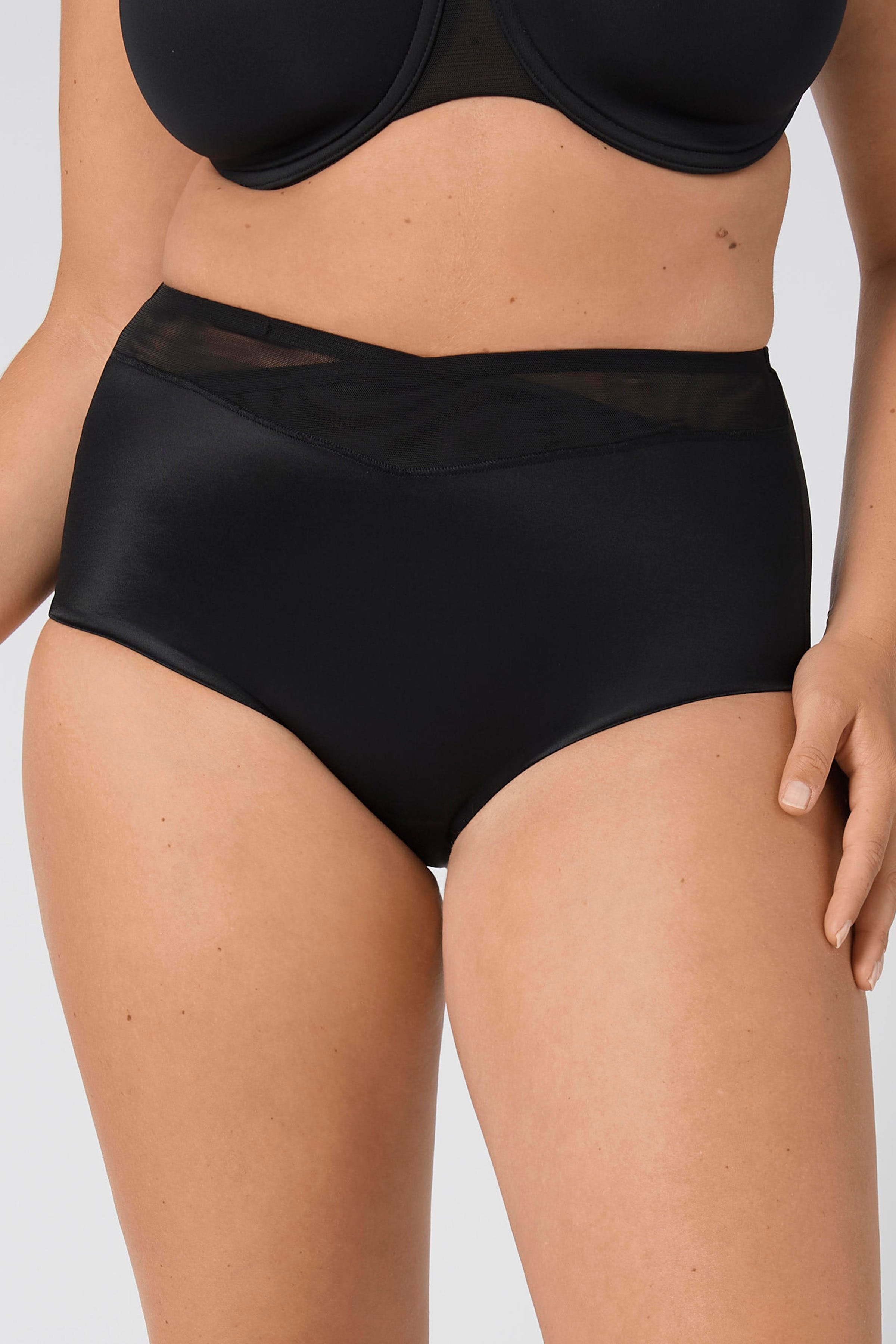 True Shape Sensation Maxi Slip LOOKBOOK FRONT 40500037-T4