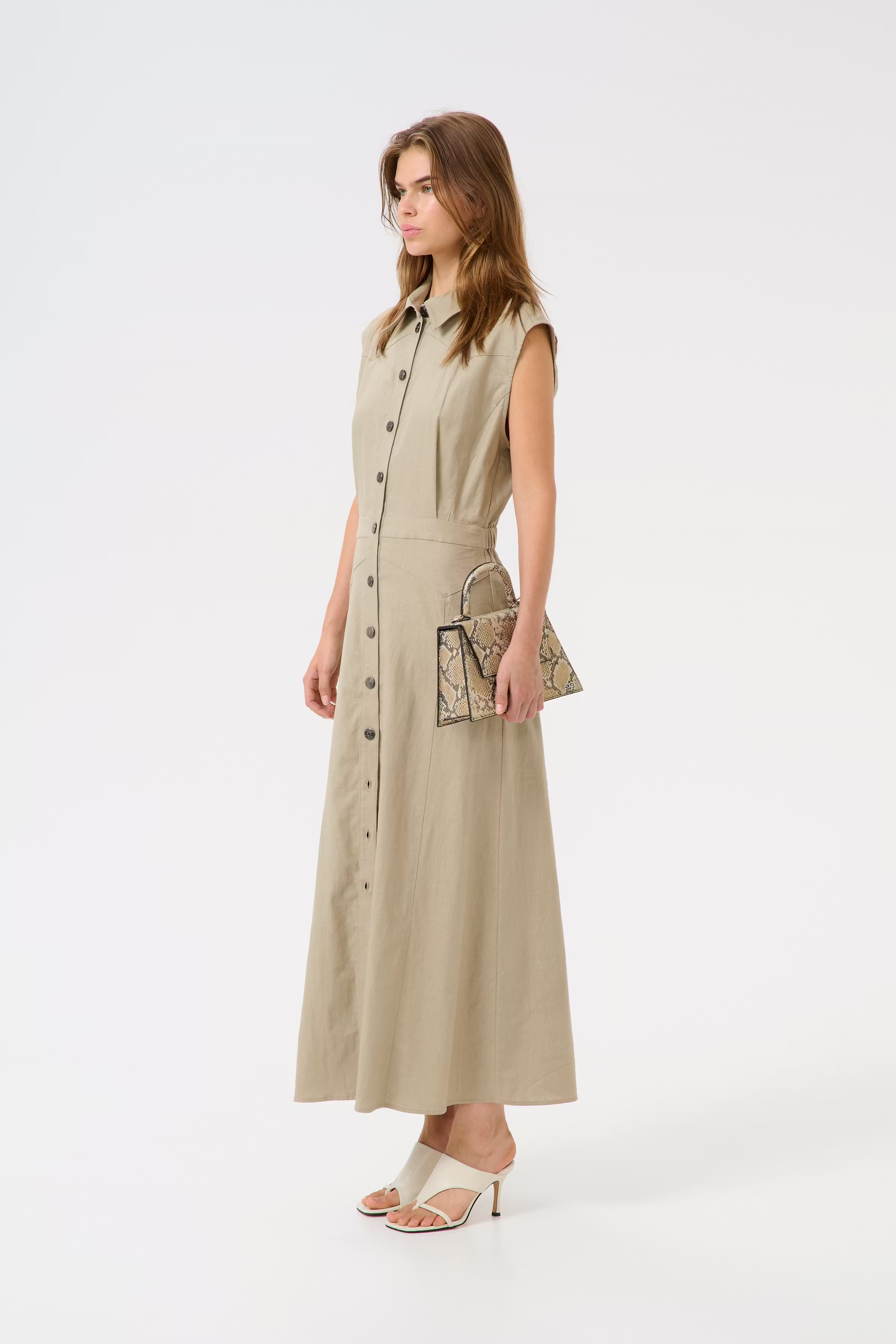 GZizza Klänning LOOKBOOK FRONT 10910261-170510