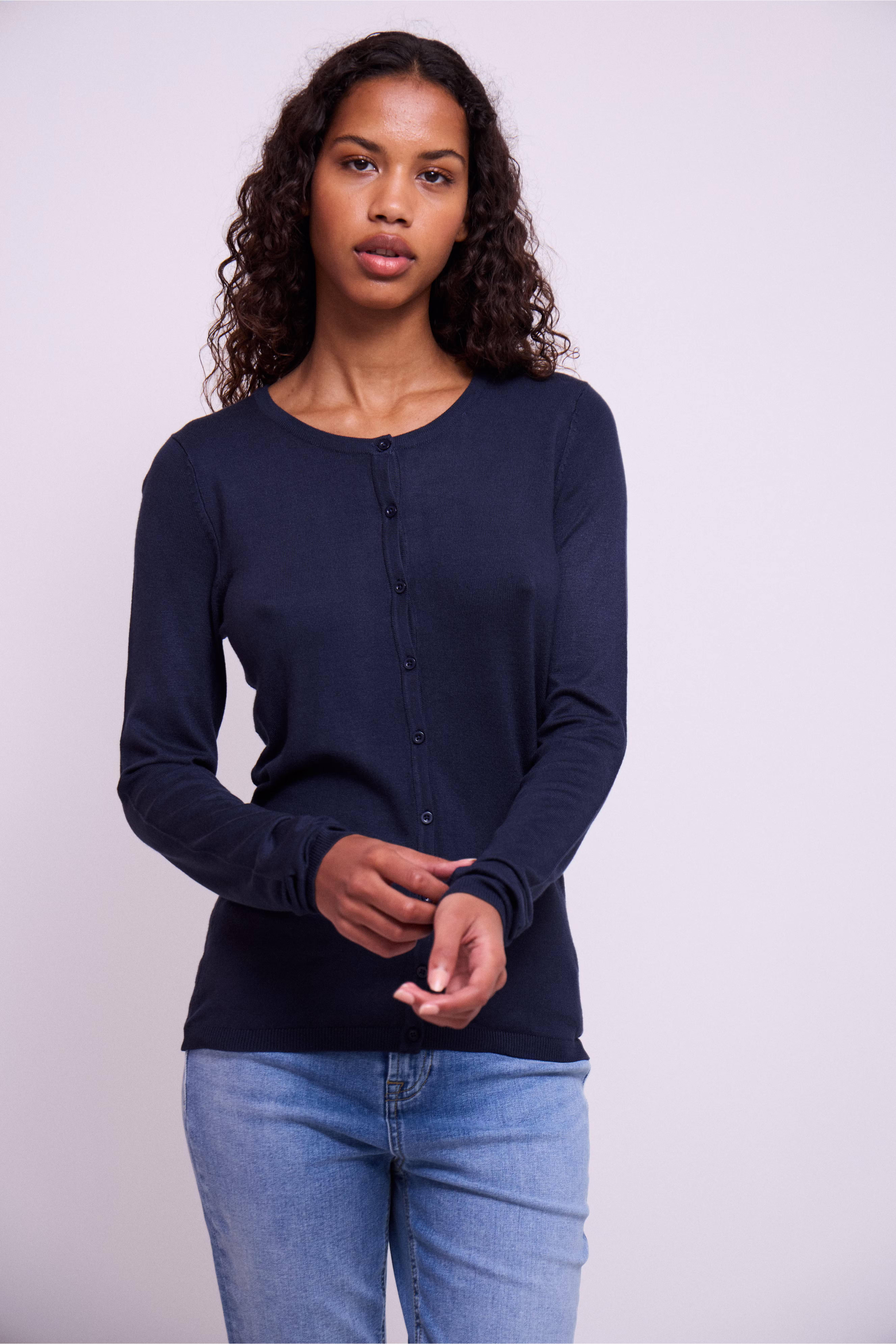 IHMAFA Cardigan LOCATION NONE 103115-14044