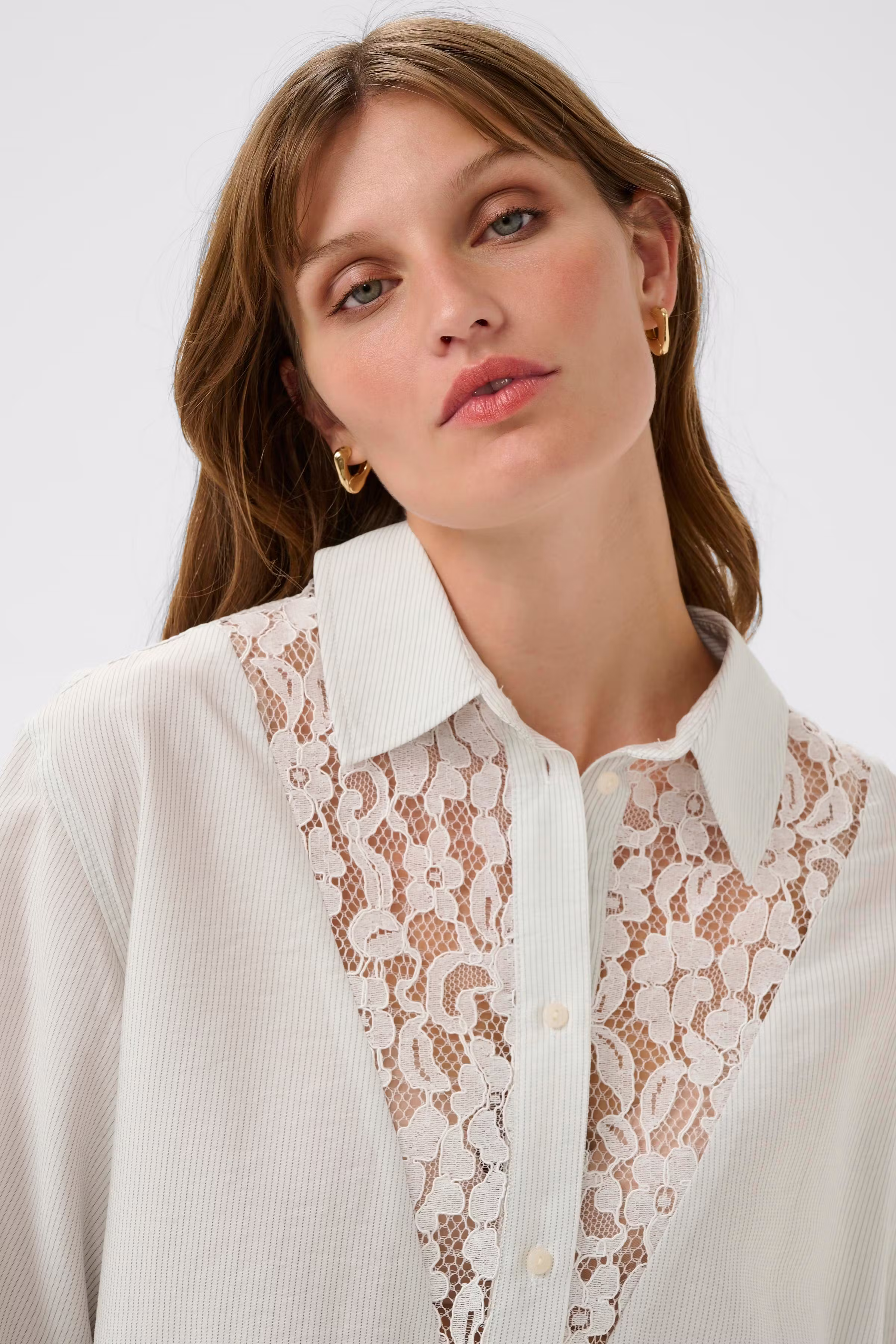 SLAlessia Skjorta LOOKBOOK DETAIL 30409031-304693