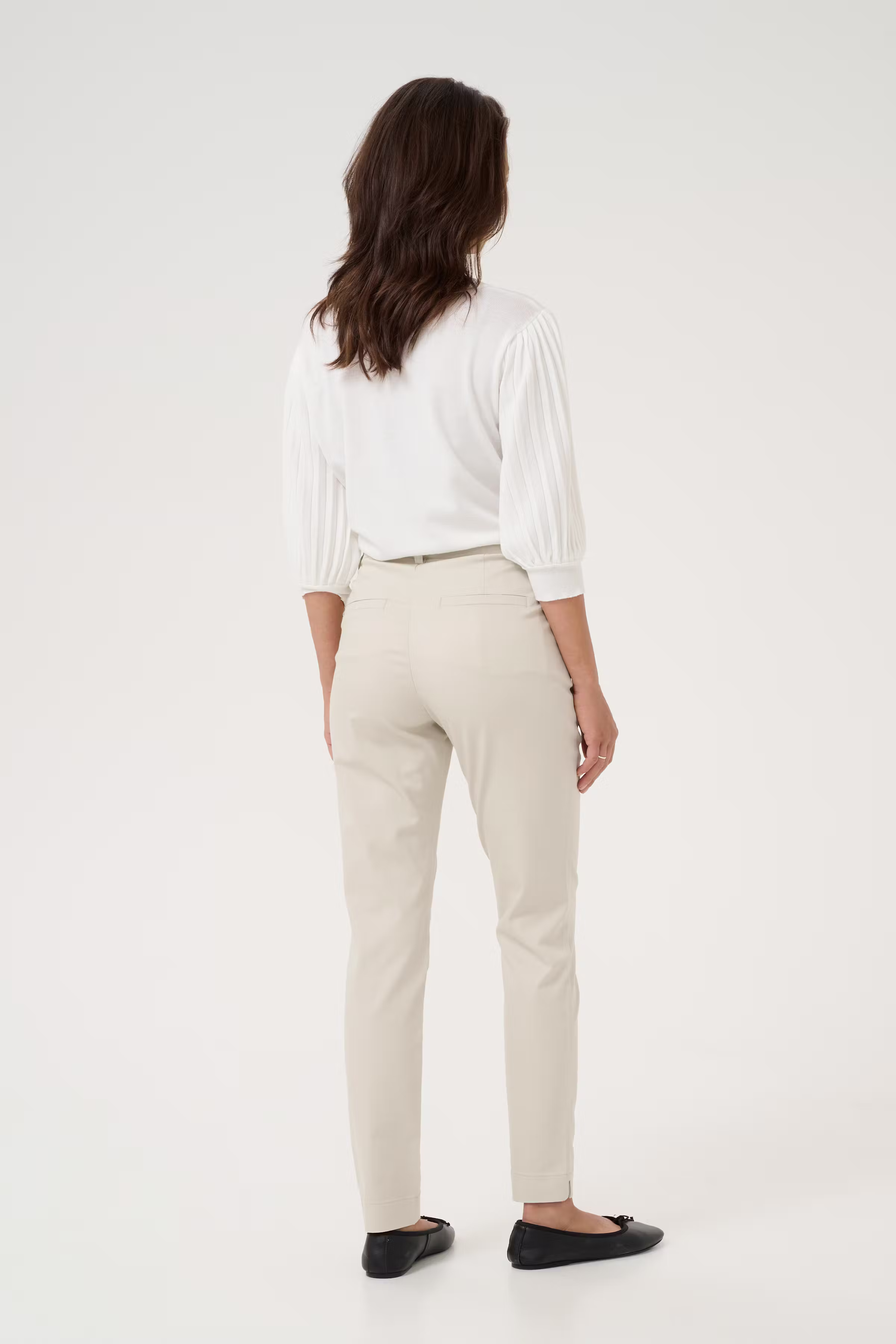 KAlea Bukser LOOKBOOK BACK 10505191-144500