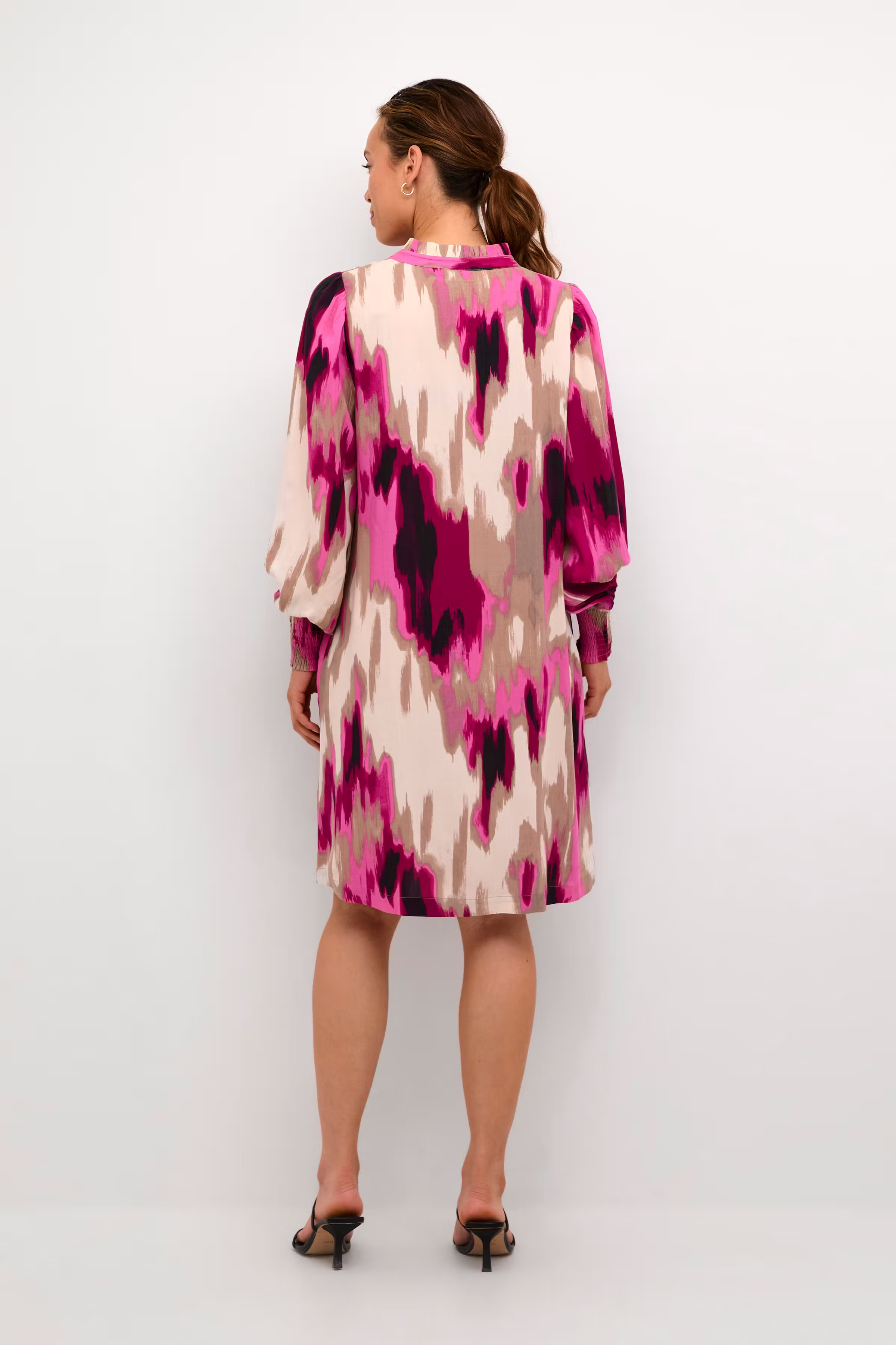 KAbeathe Kjole LOOKBOOK BACK 10508899-106682