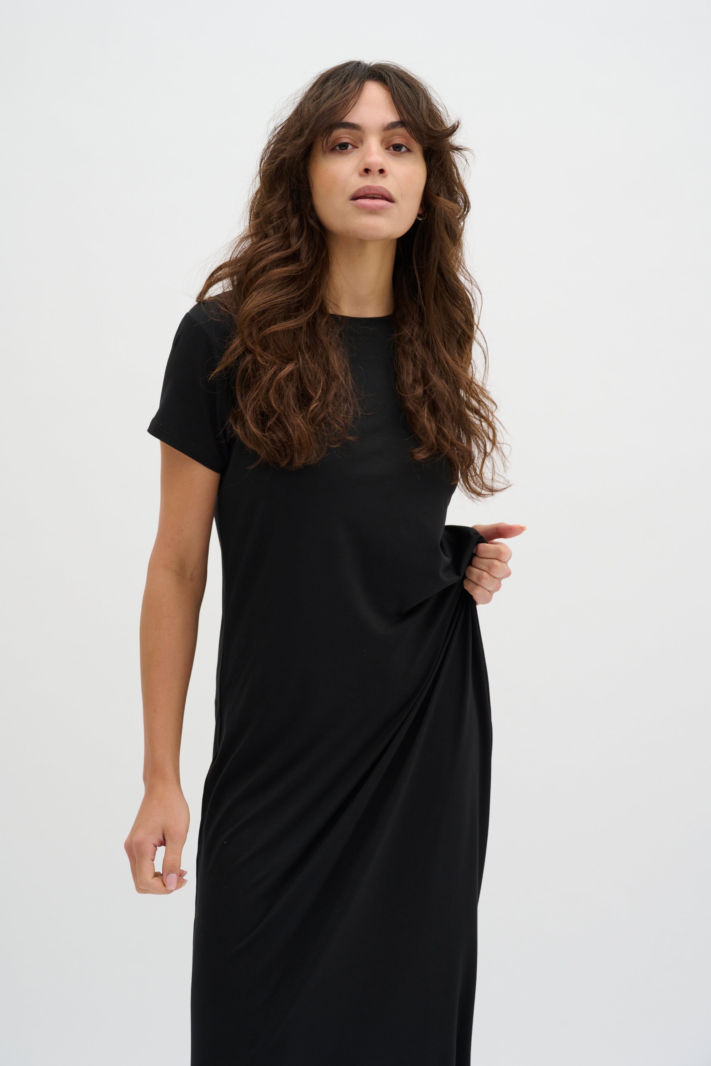 VistaMW Dress LOOKBOOK FRONT 10704727-100031