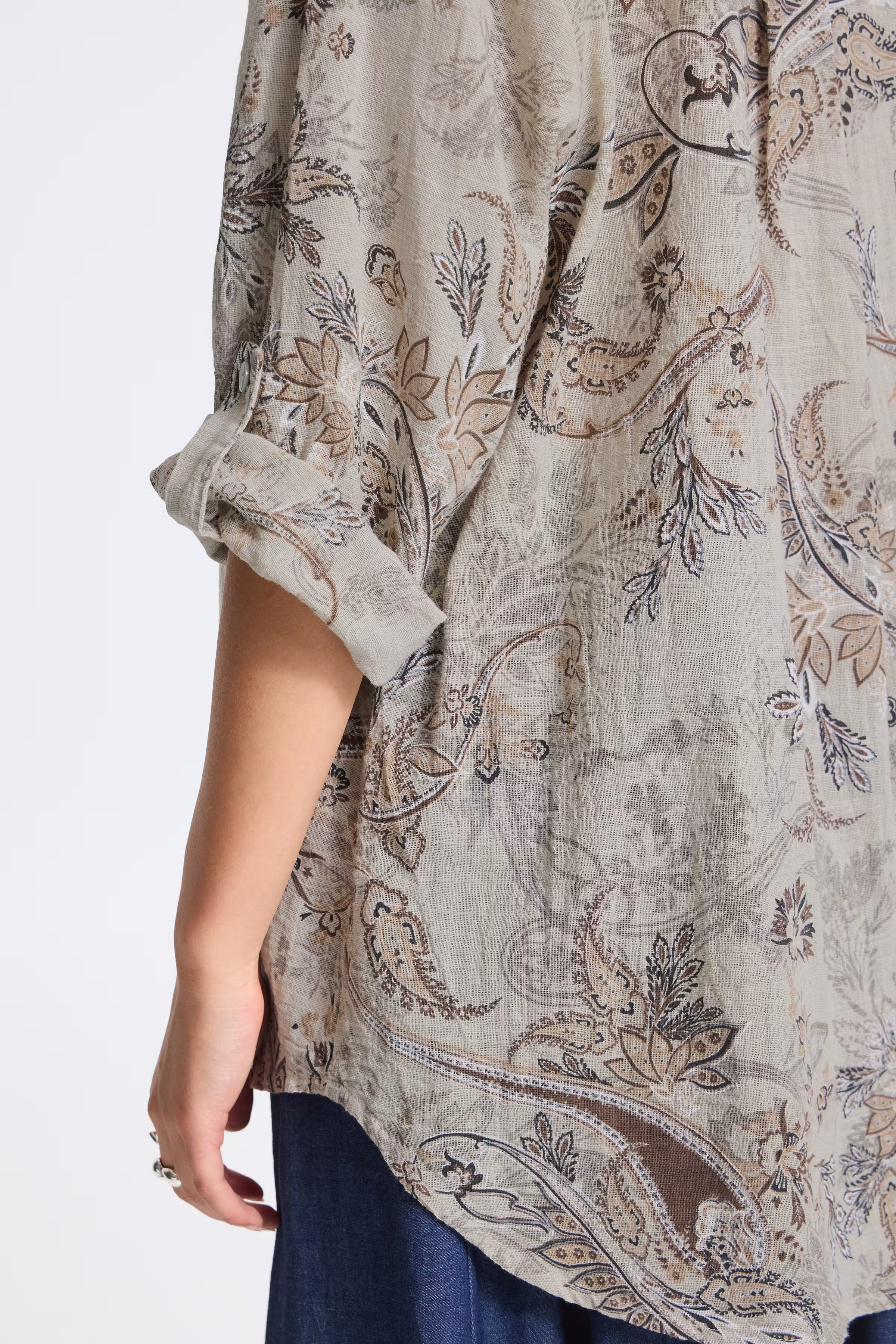 SBXALEXA Bluse LOOKBOOK DETAIL 22101220-130907