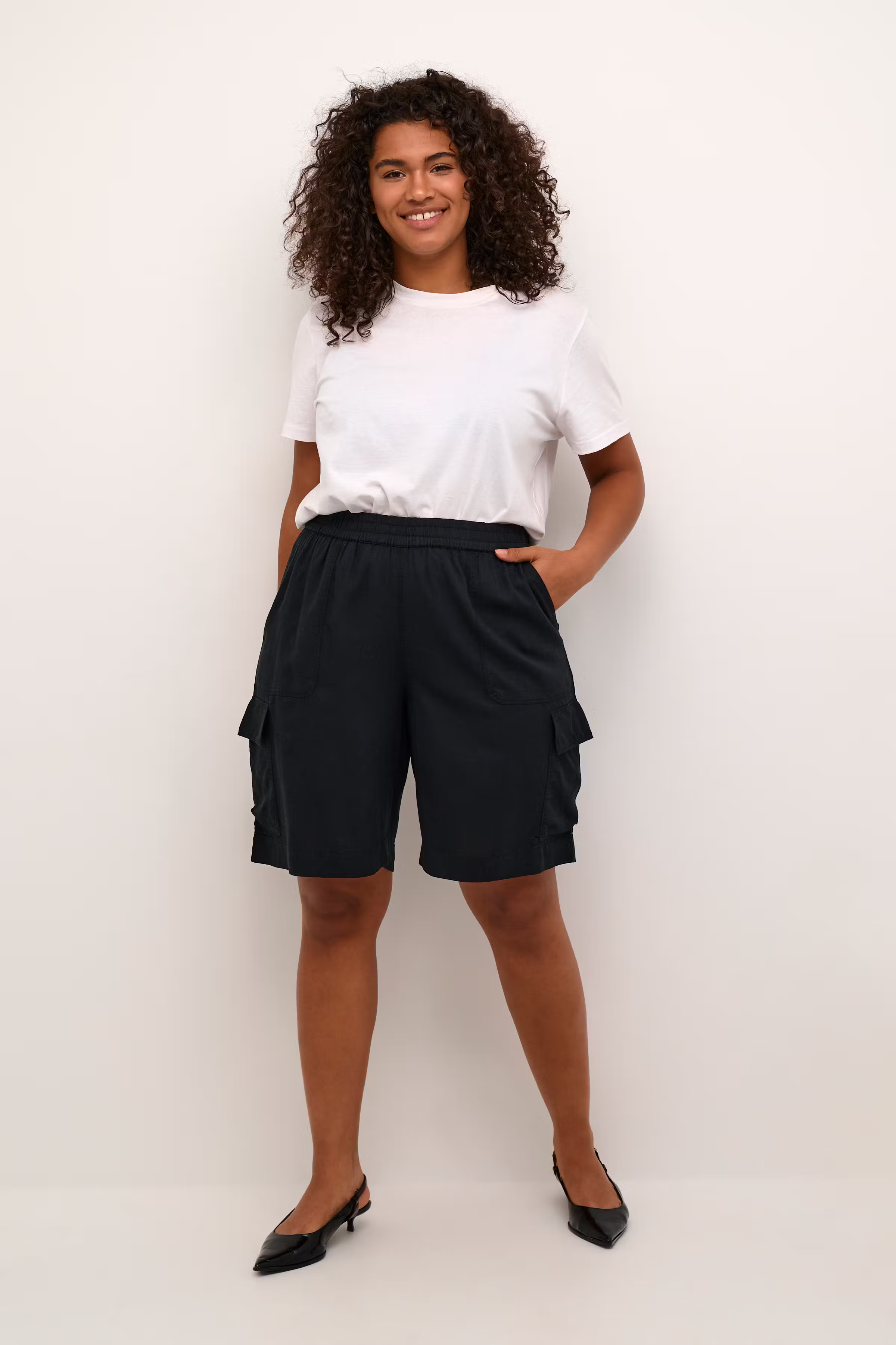 KCmille Linen Shorts LOOKBOOK FRONT 10582217-100121