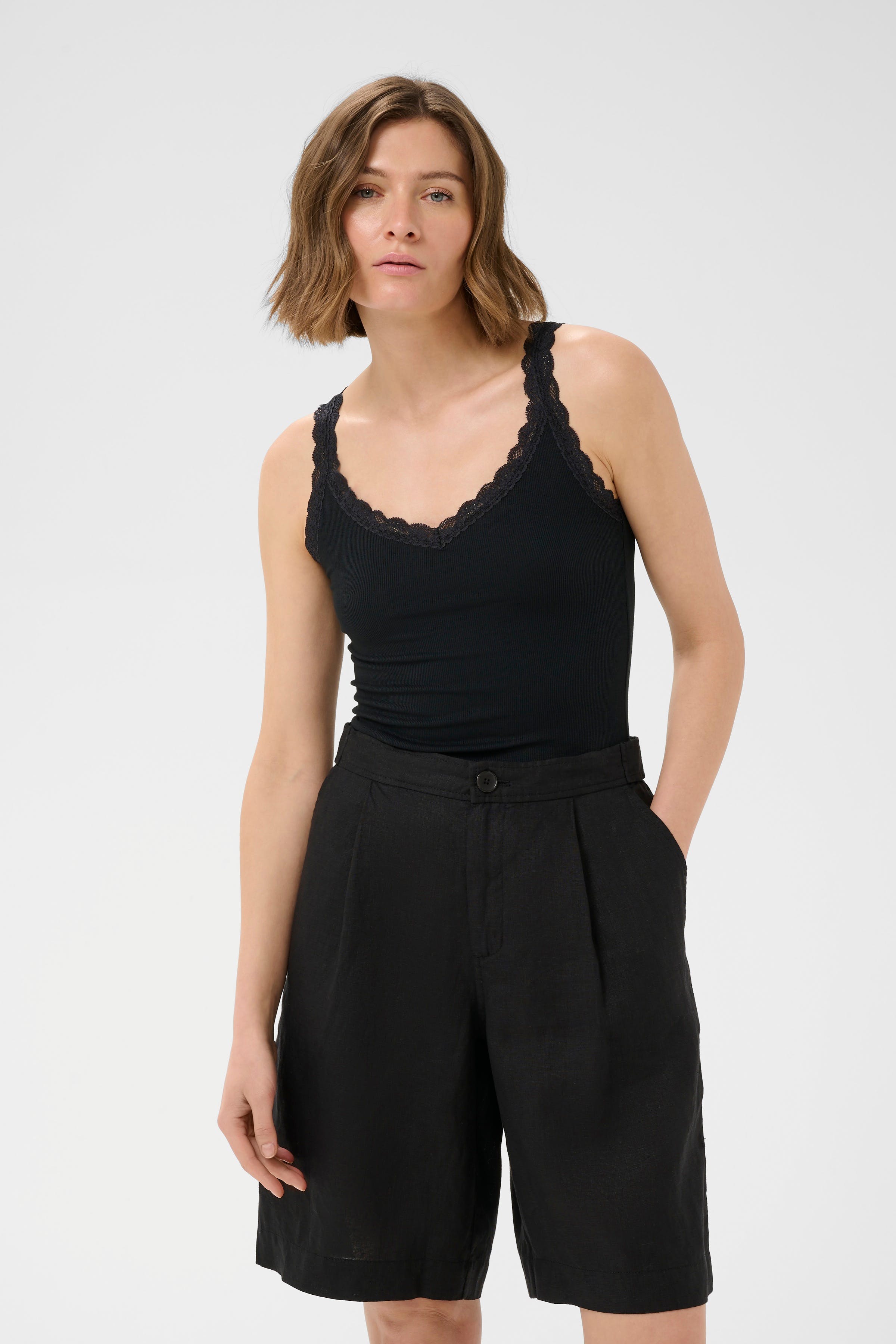 JelonaPW Top LOOKBOOK FRONT 30309231-194008