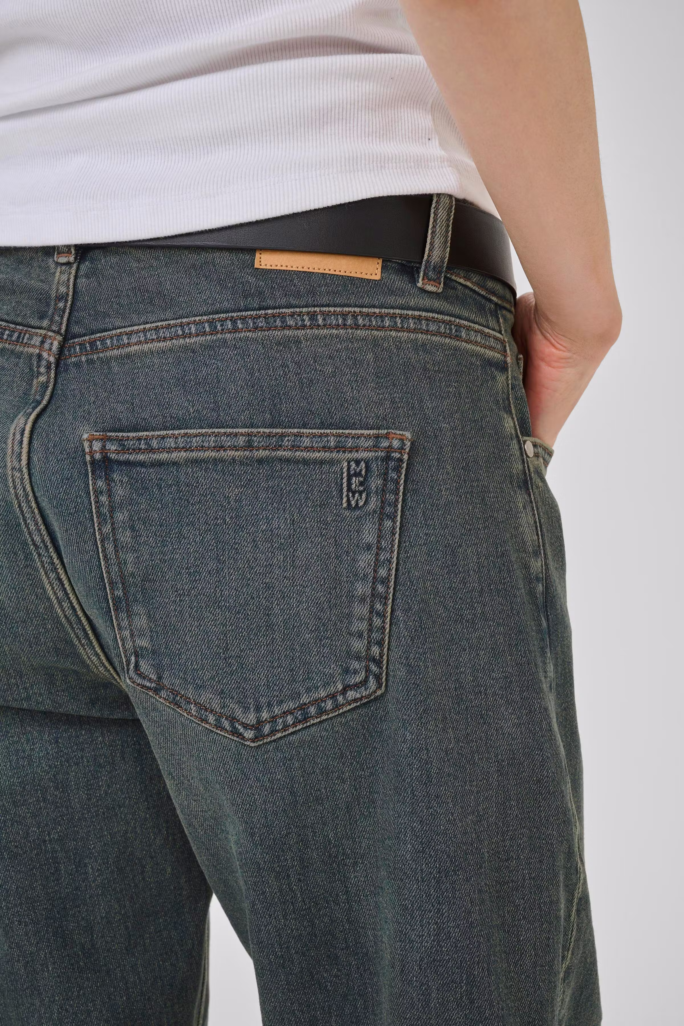 BalooMW Barrel Jeans LOOKBOOK DETAIL 10705092-100066