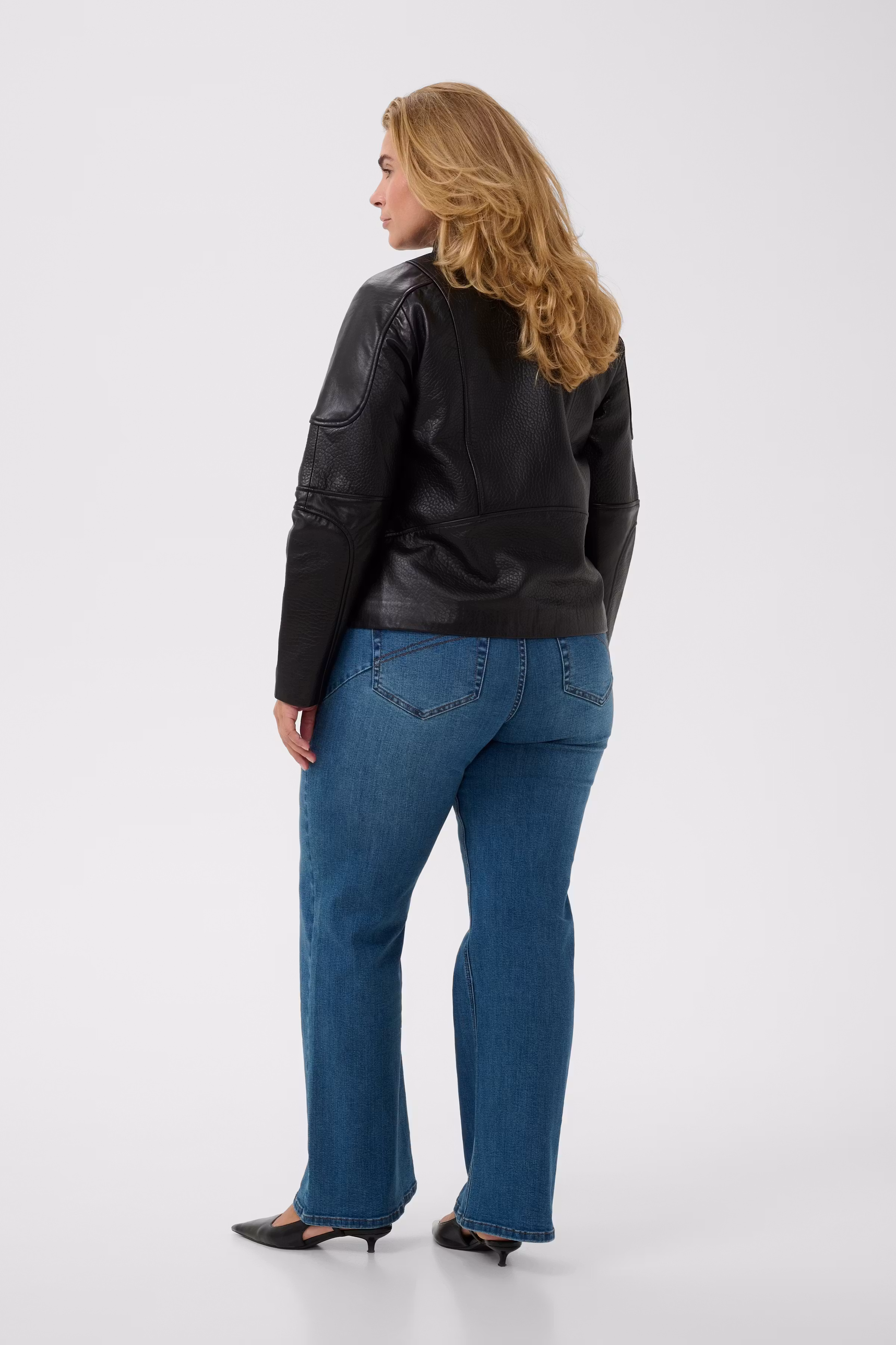 KCmora Bovenkleding LOOKBOOK BACK 10584319-100121