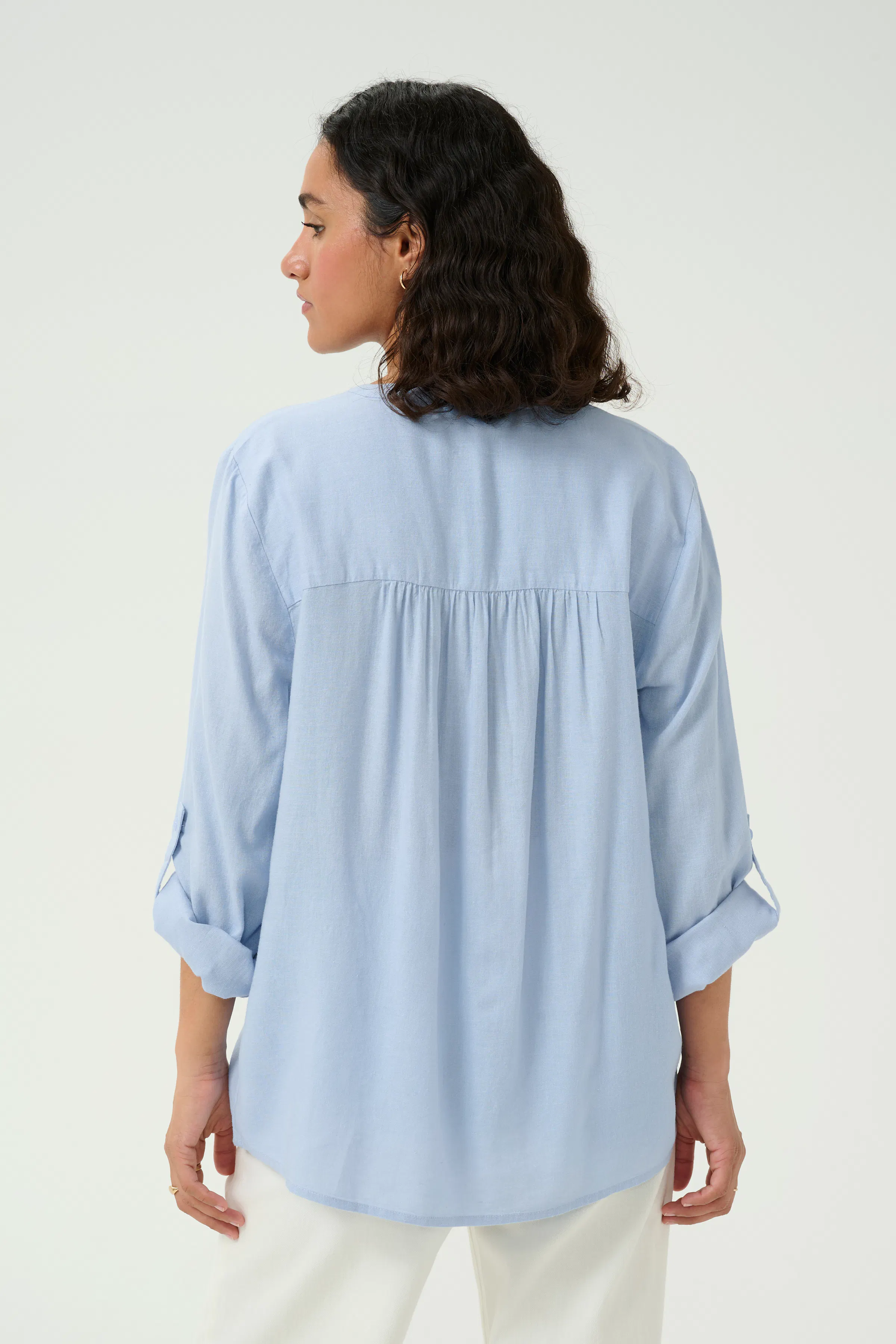 KAmilia Lin bluse LOOKBOOK BACK 10508313-164016