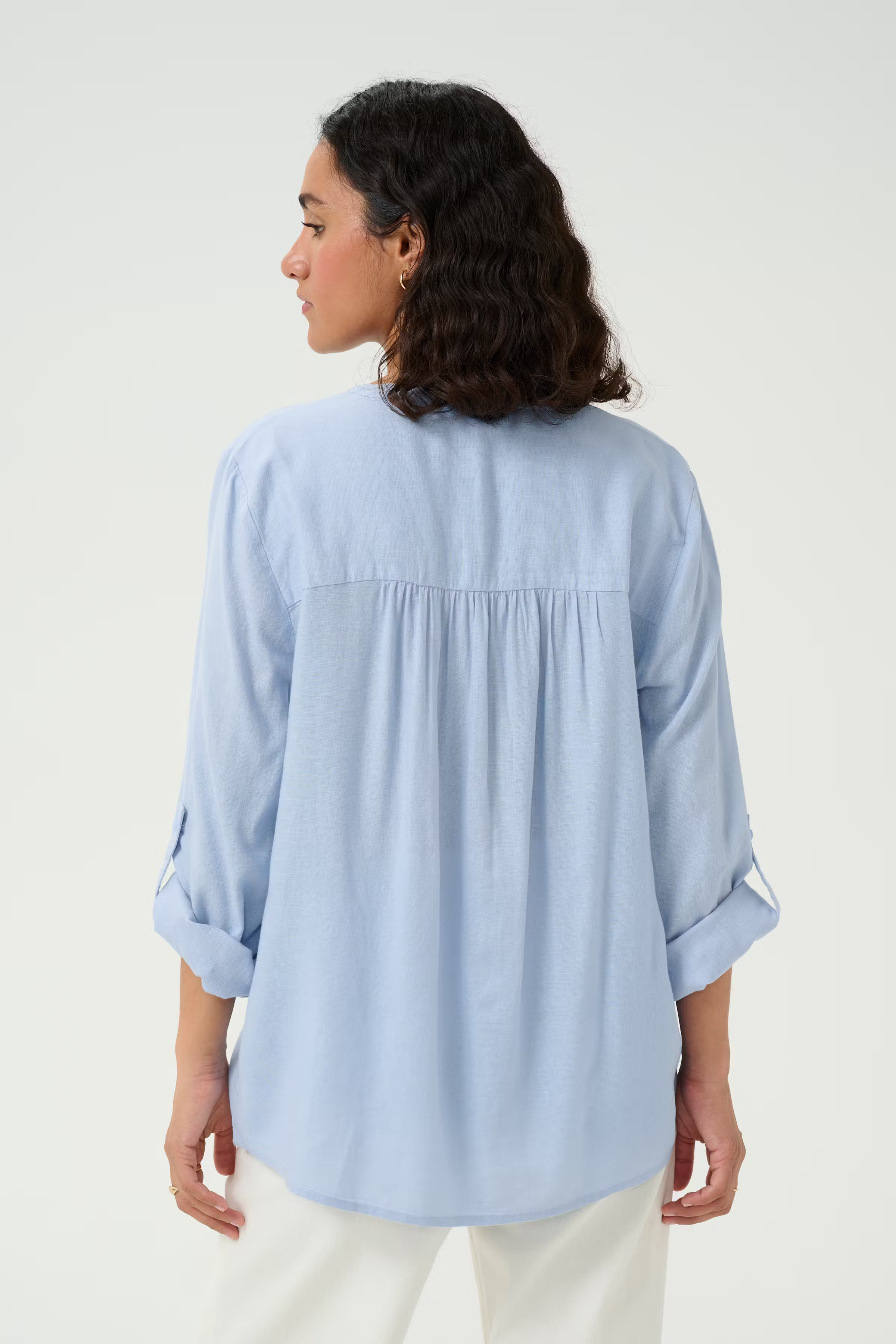 KAmilia Lin bluse LOOKBOOK BACK 10508313-164016