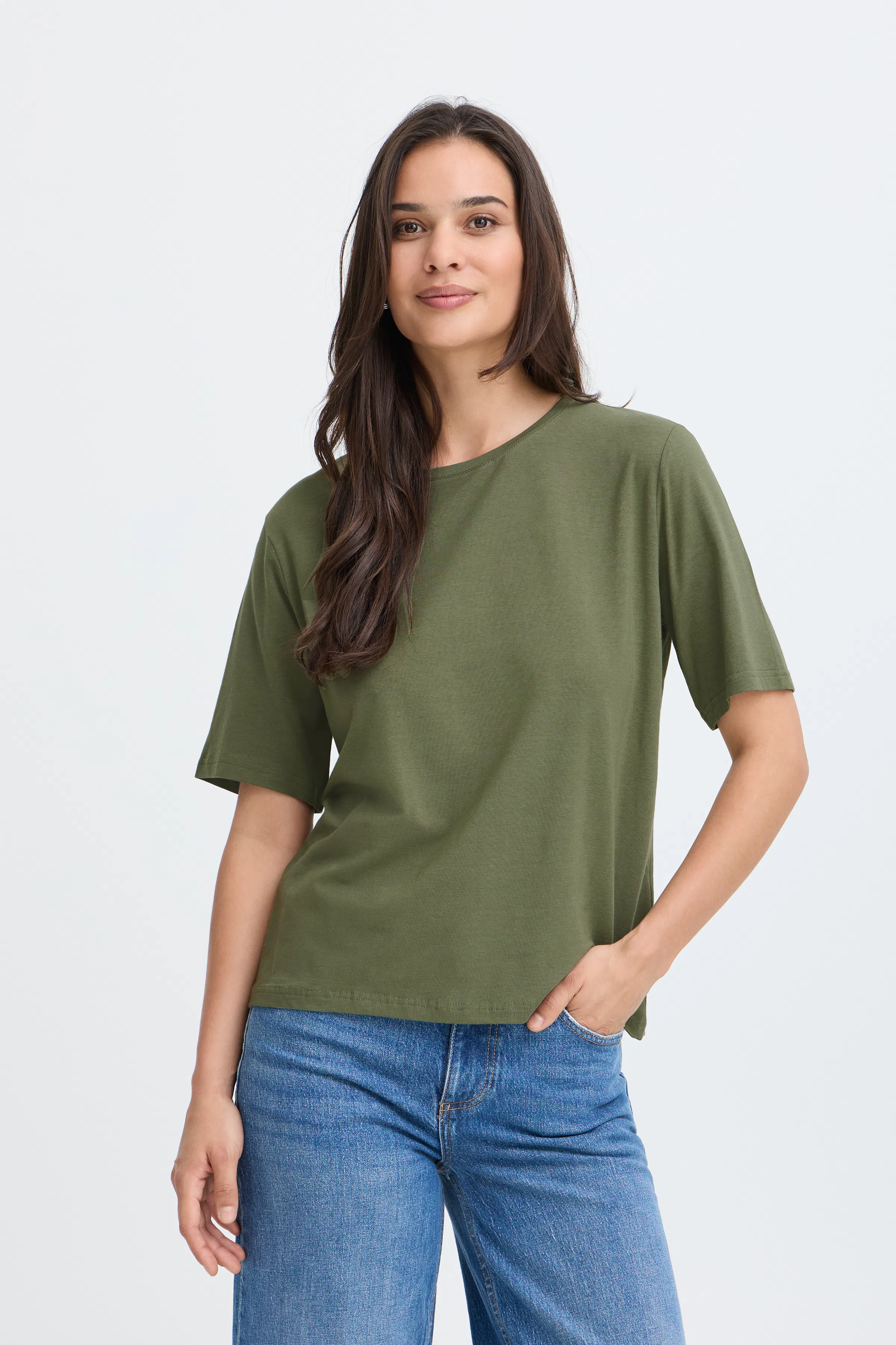 BYPAMILA T-shirt LOOKBOOK FRONT 20813611-180420