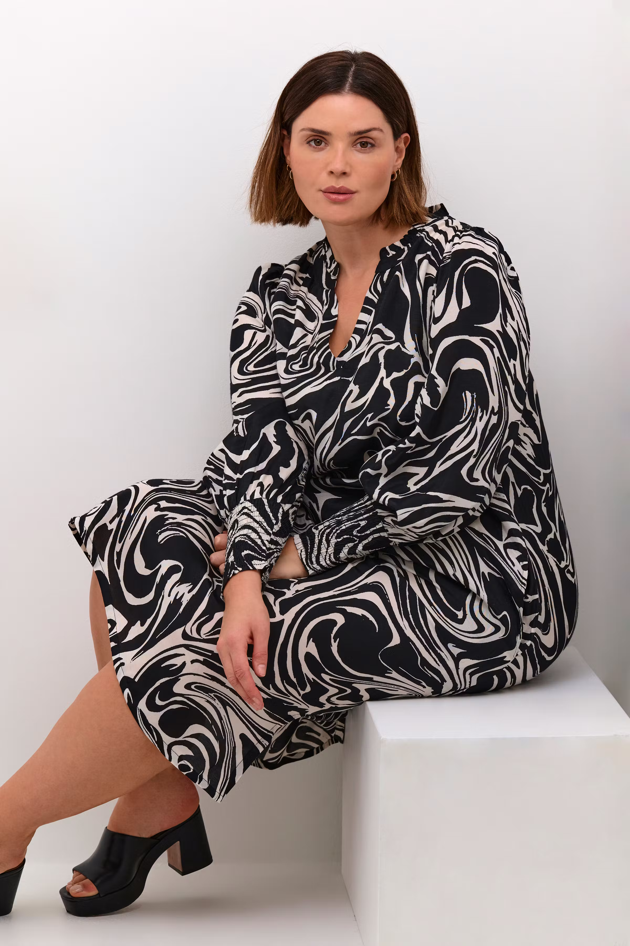 KCdry Robe LOOKBOOK DETAIL 10581653-105424