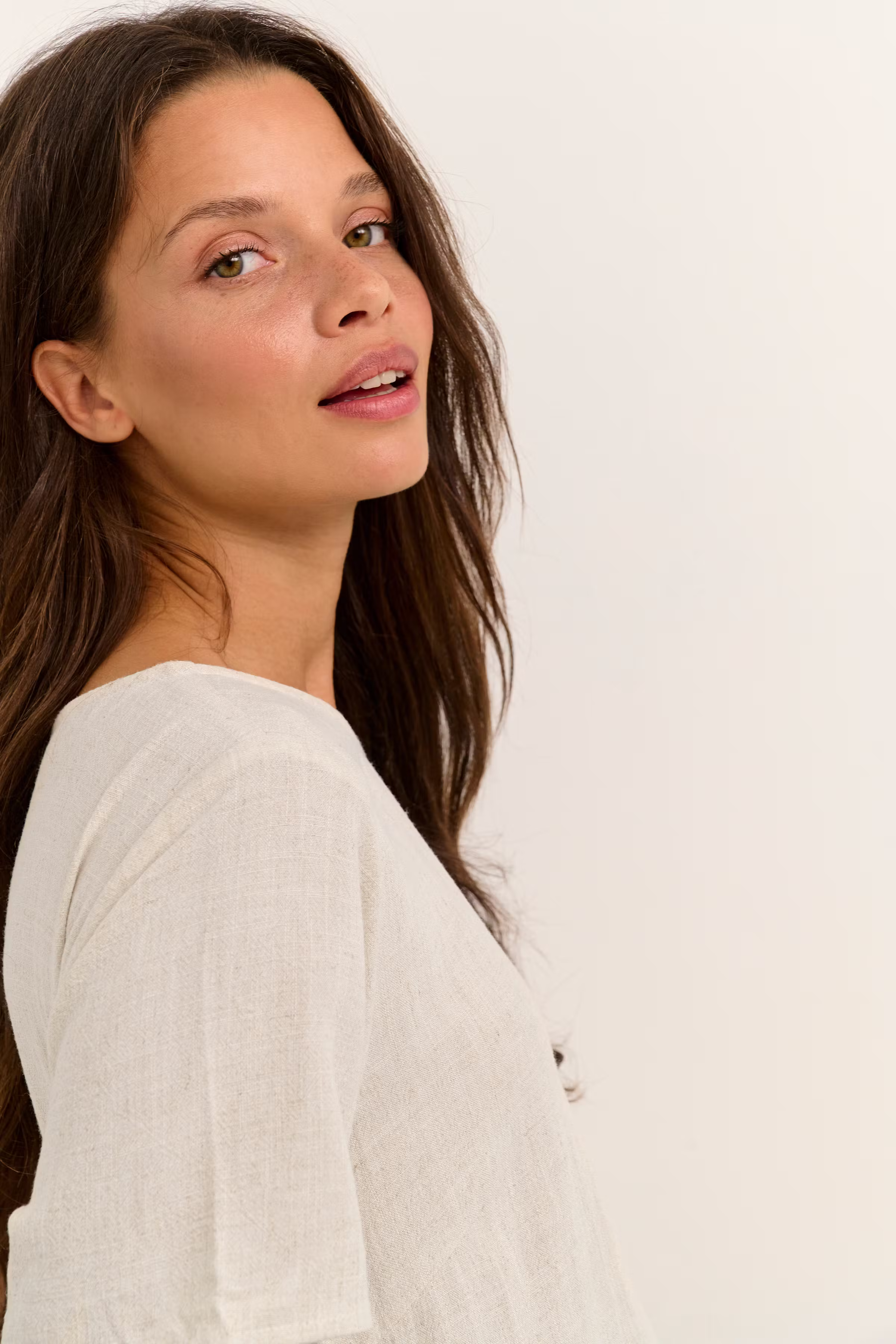 KAliny Linen Dress LOOKBOOK DETAIL 10505731-101296