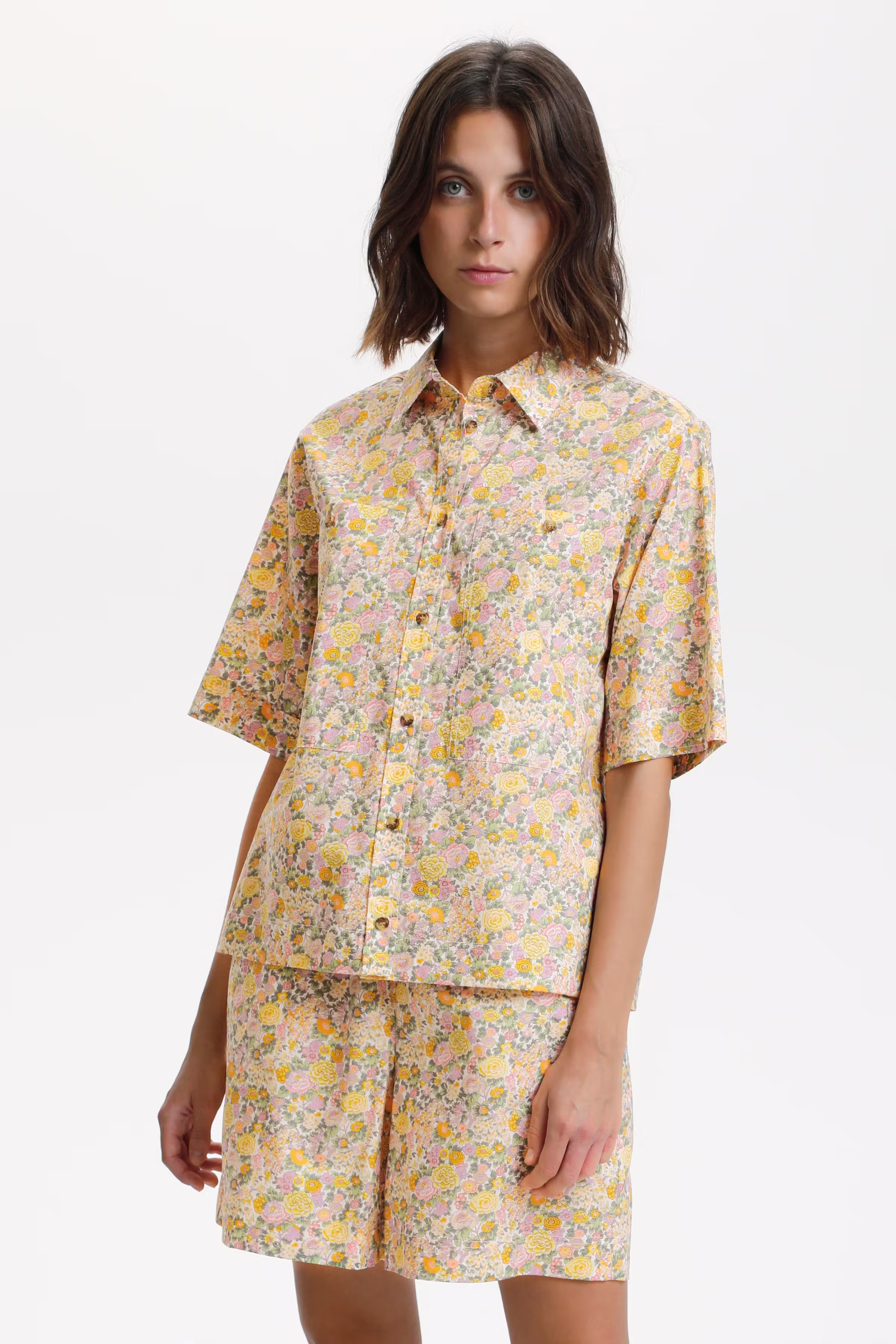 CaliKB Short sleeved shirt LOOKBOOK DETAIL 10103869-141128