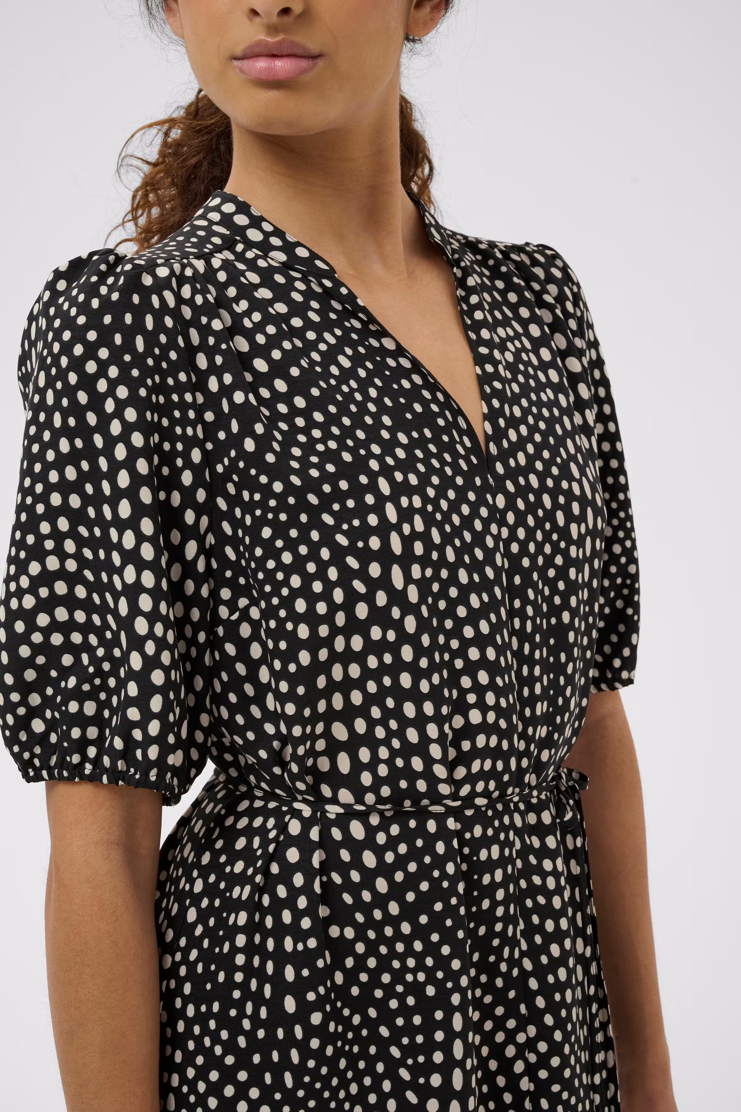 LIBERTYIW Klänning LOOKBOOK DETAIL 30112585-900007186