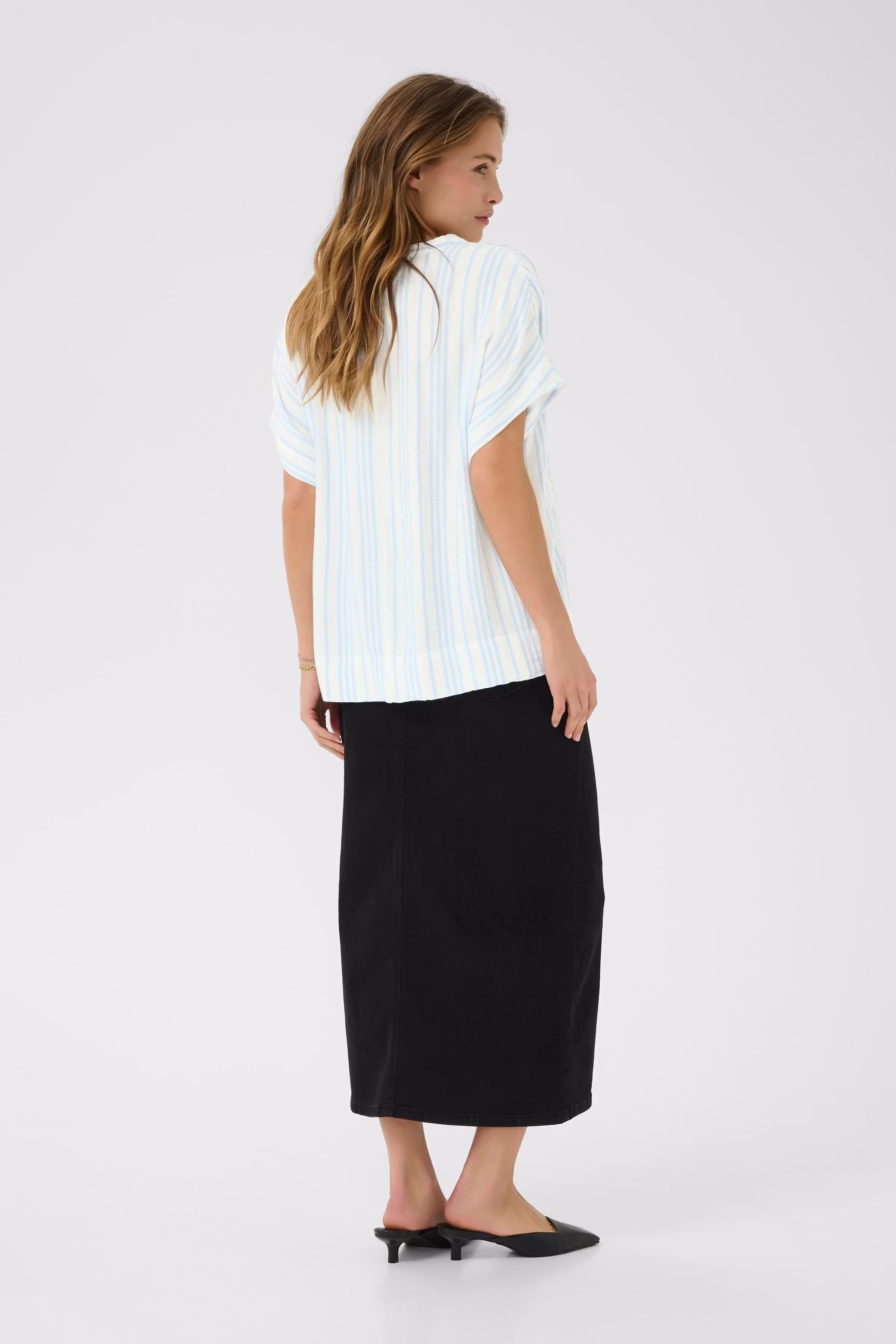 KAmilia Hørtop LOOKBOOK BACK 10509670-107740