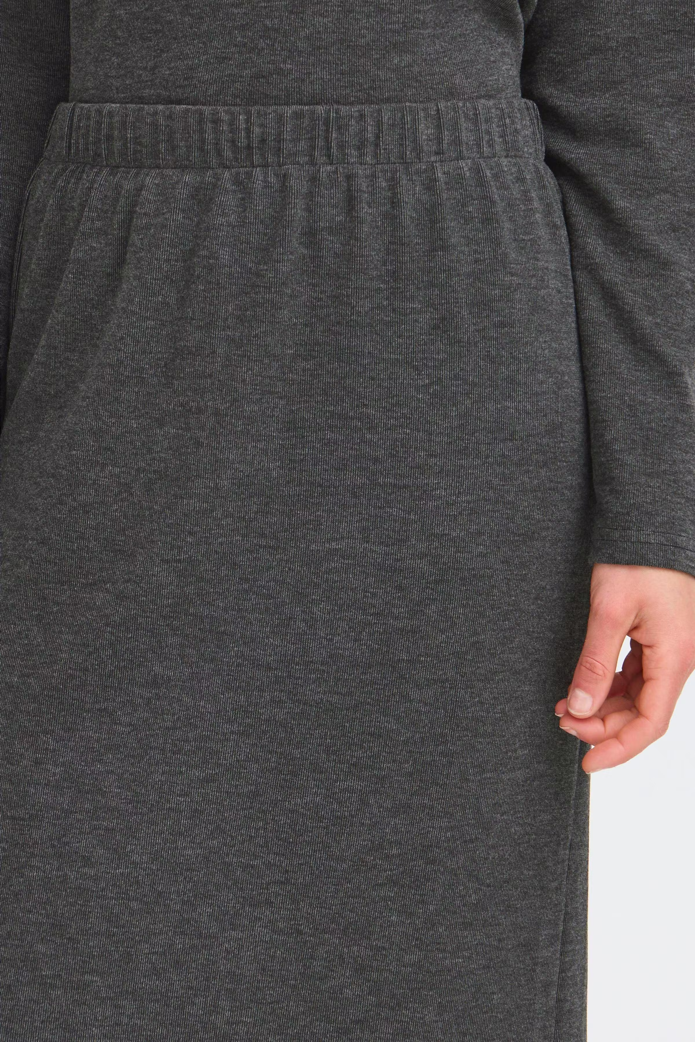 FRJADI Skjørt LOOKBOOK DETAIL 20617084-1902031