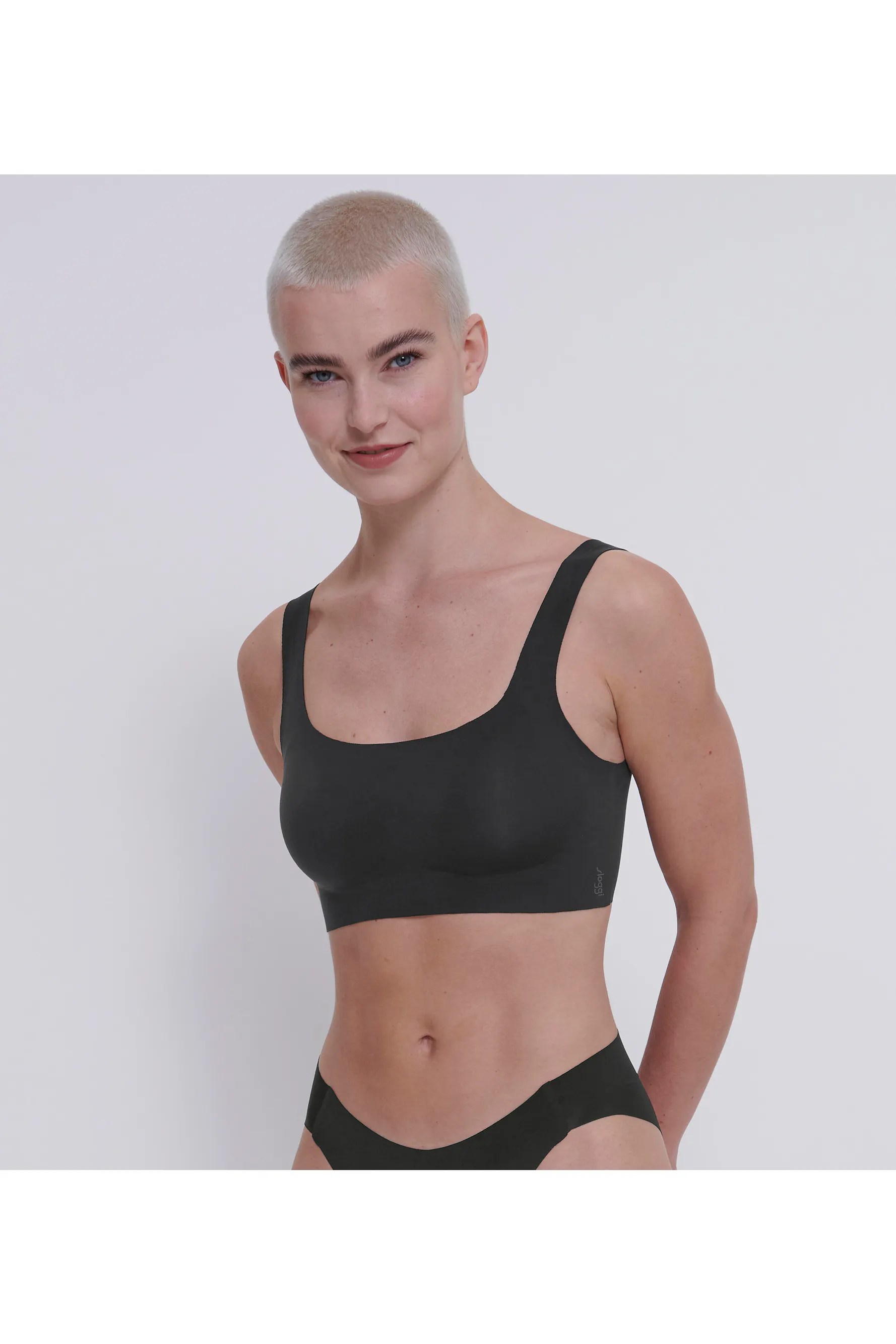 sloggiZERO-Feel BH LOOKBOOK FRONT 40551603-400264
