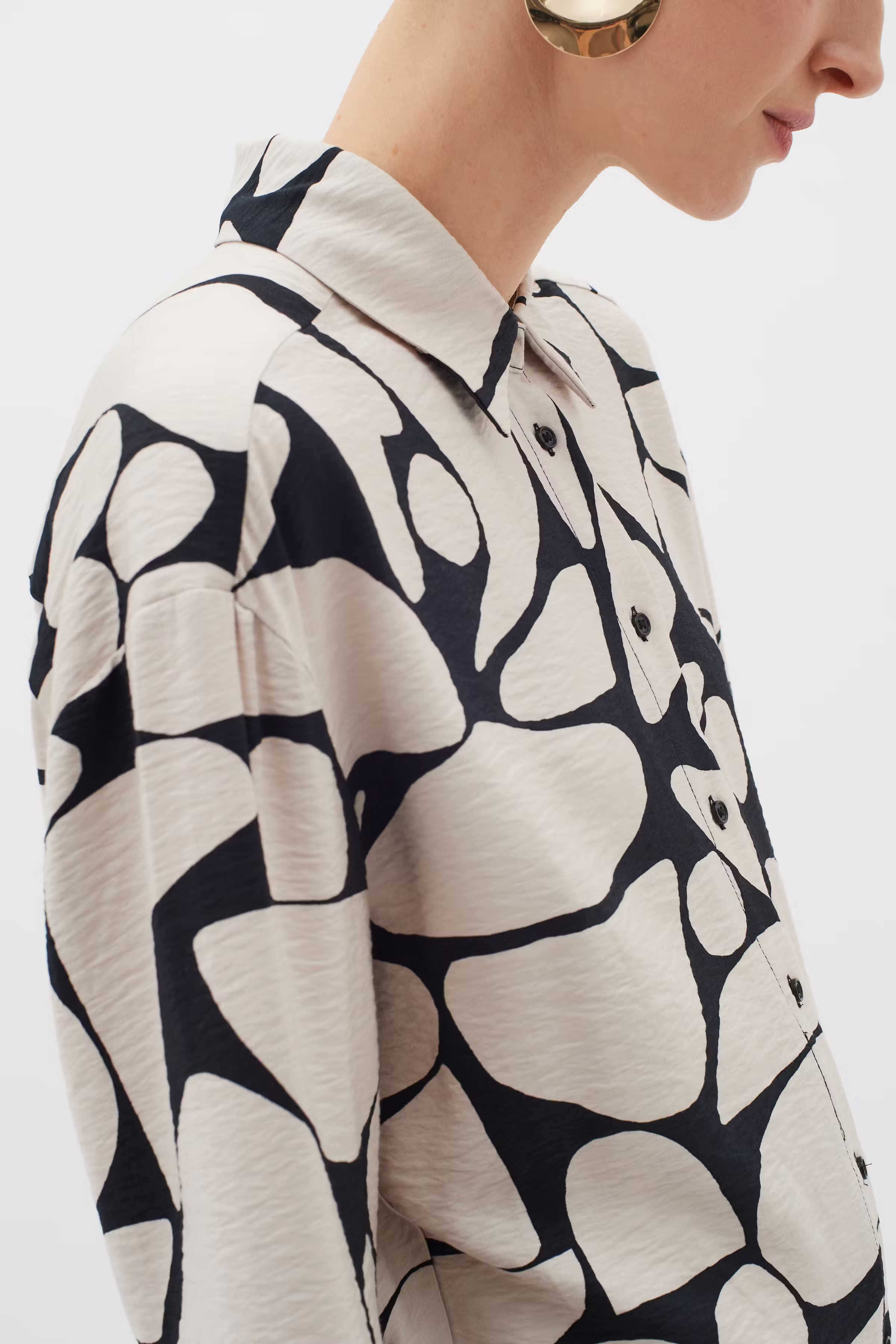 MettaIW Hemd LOOKBOOK DETAIL 30109669-303178