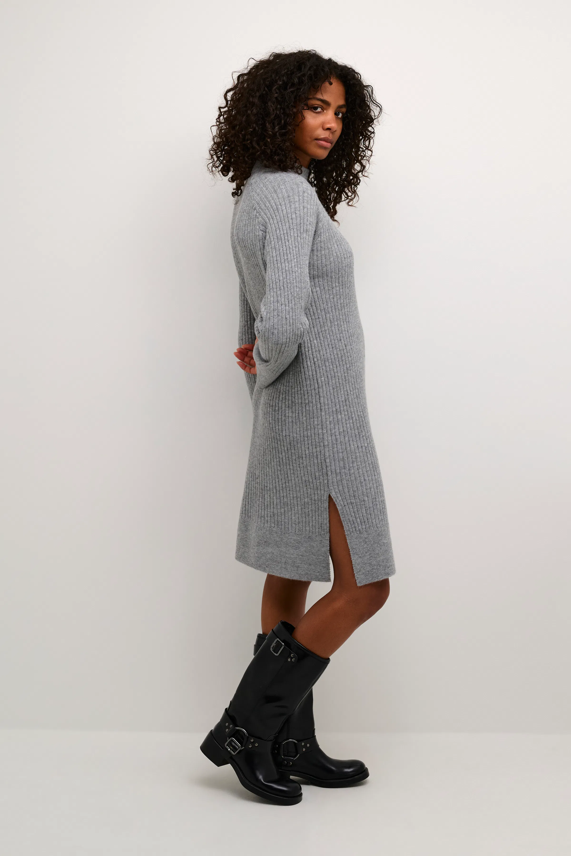 KArinya Kjole LOOKBOOK FRONT 10509084-100123