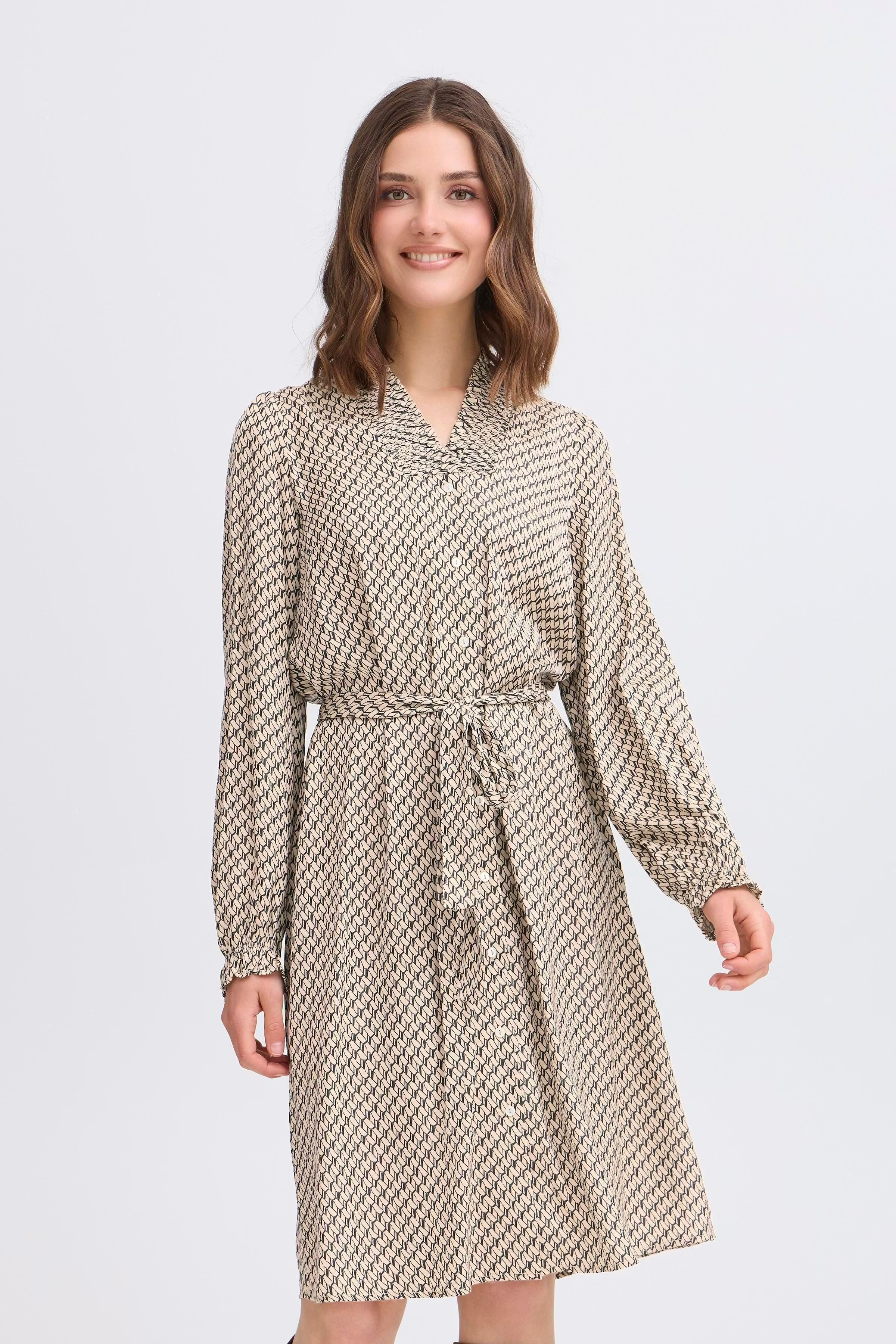 FRNATALIA Kjole LOOKBOOK FRONT 20615996-205106