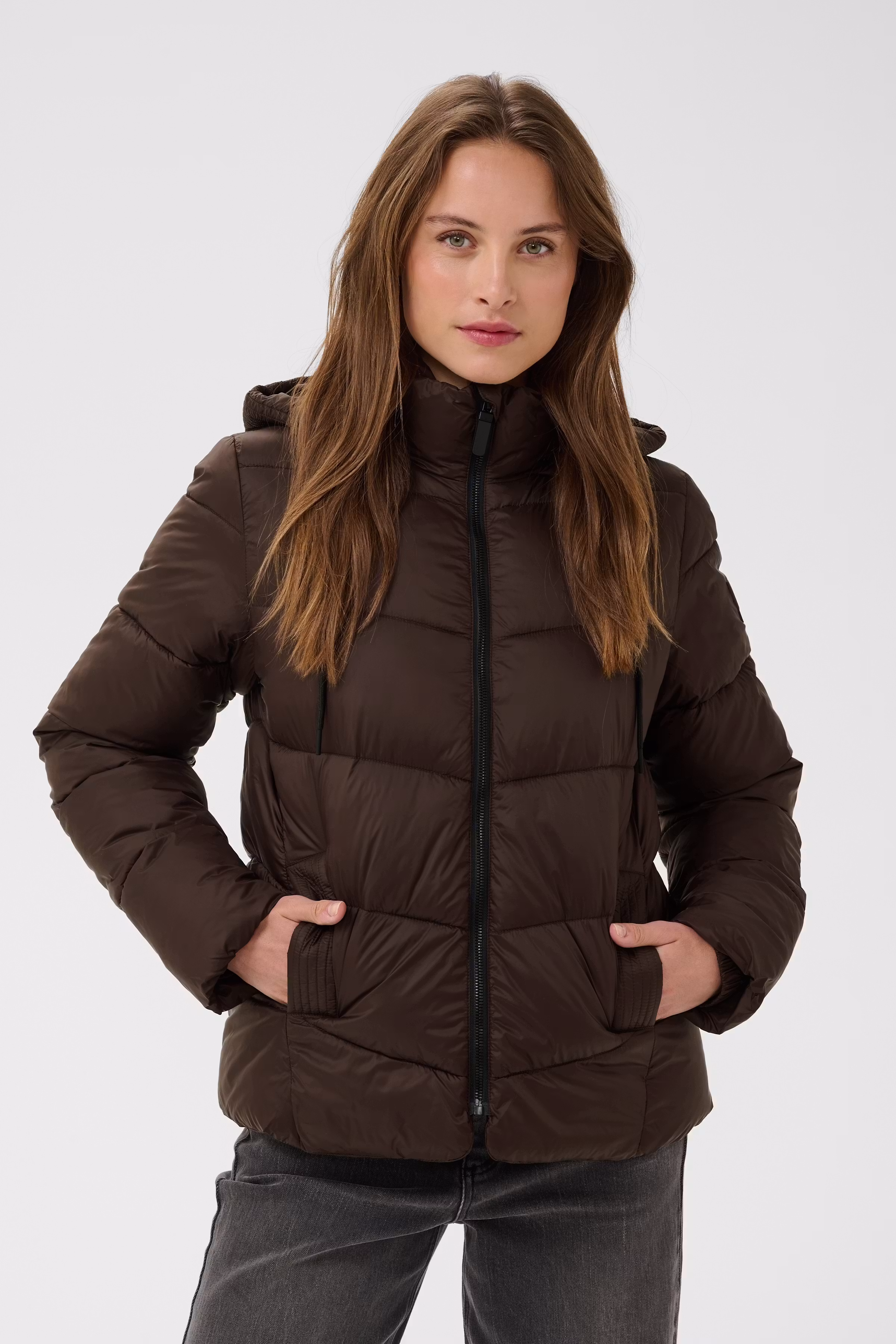 KAsusanne Outerwear LOOKBOOK FRONT 10508811-190915