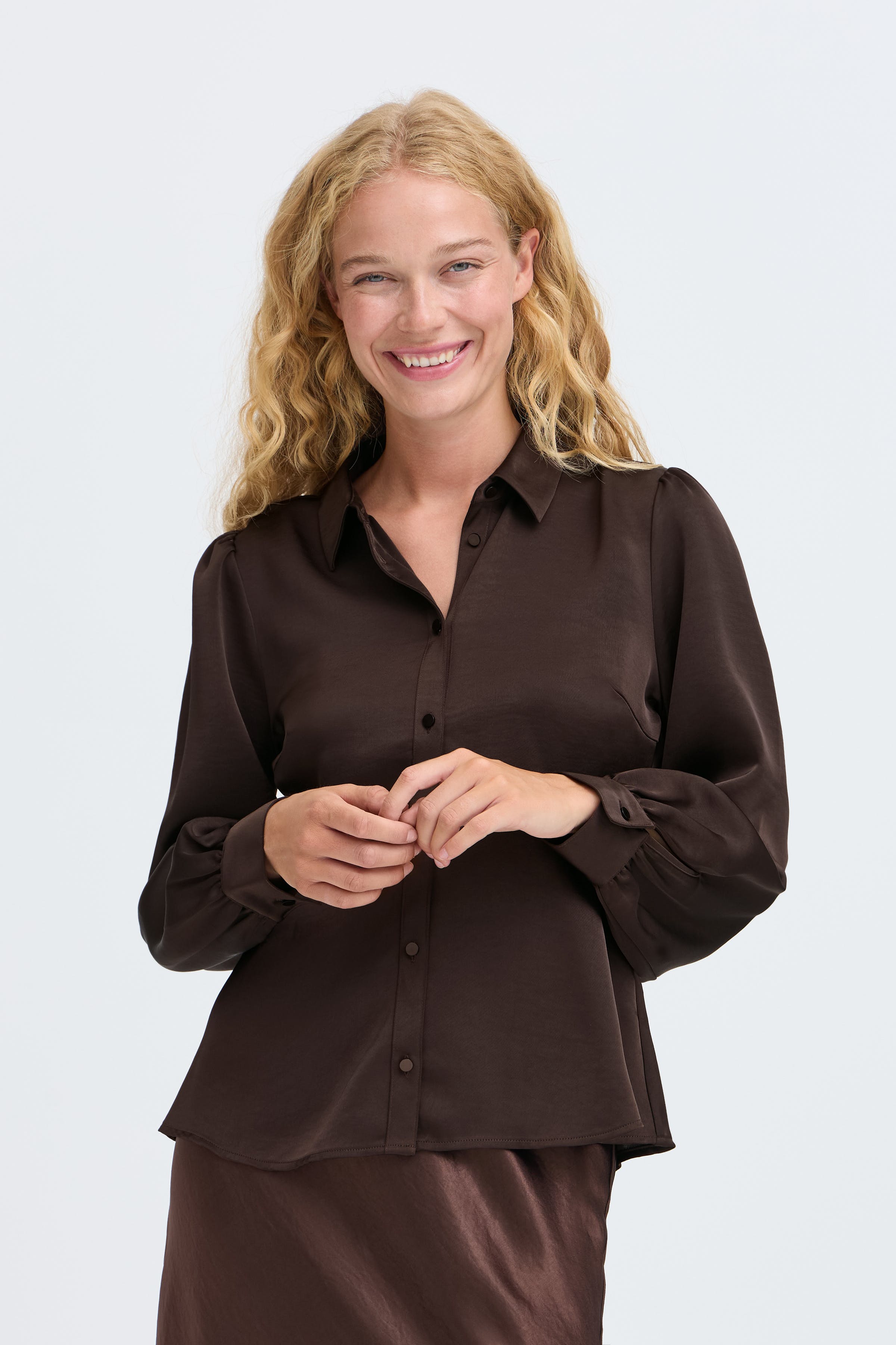 BYISA Overhemd LOOKBOOK FRONT 20819712-191016