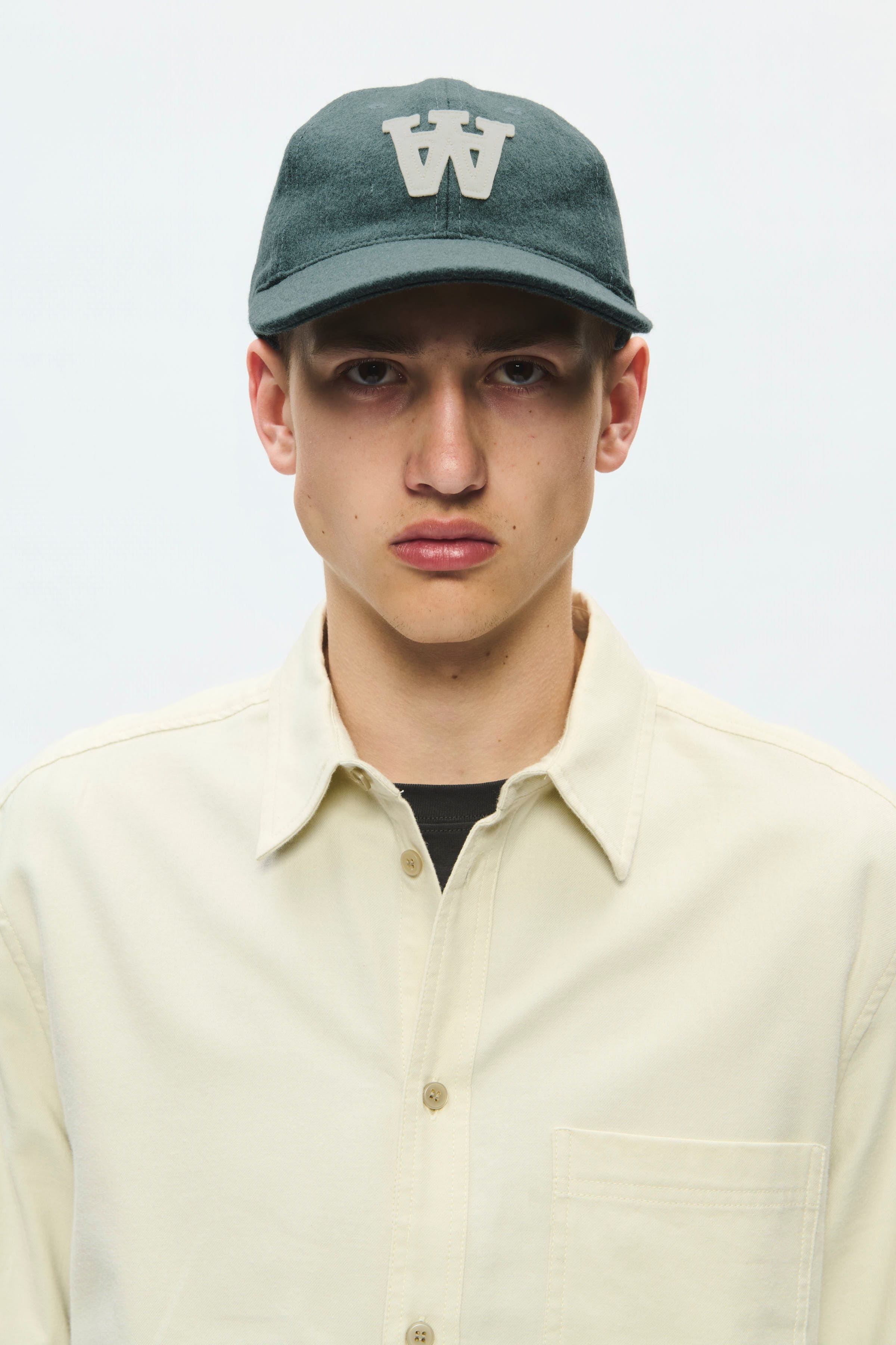 WWAA felt patch Cap LOOKBOOK DETAIL 30251593-195320
