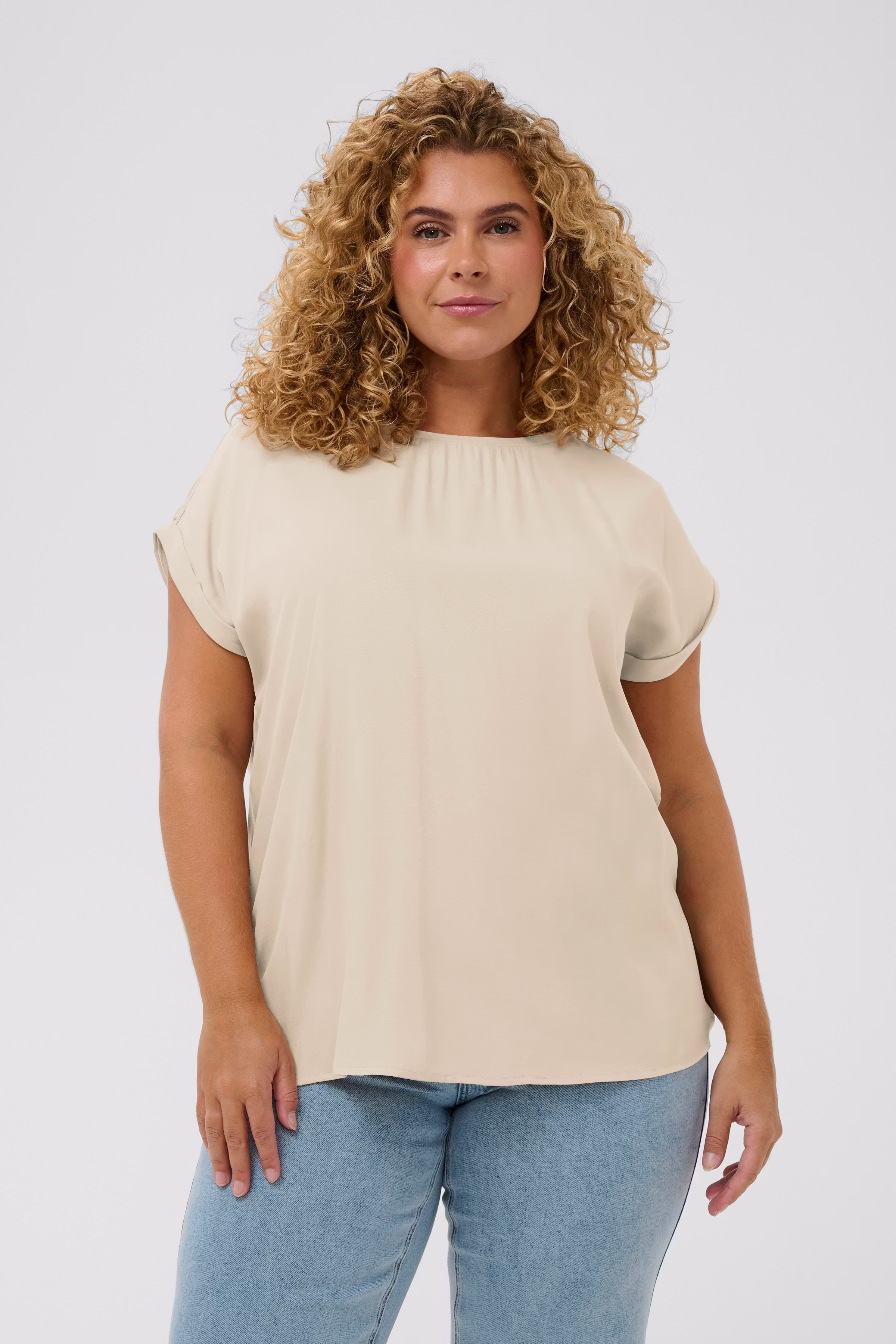 KCmilia Blus LOOKBOOK FRONT 10583812-151305