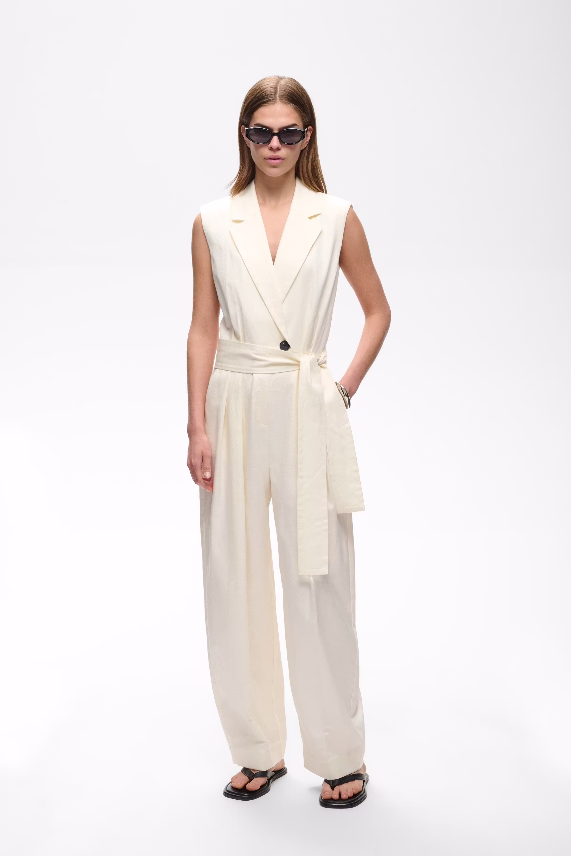 QUENTAIW Jumpsuit LOOKBOOK FRONT 30112665-120601