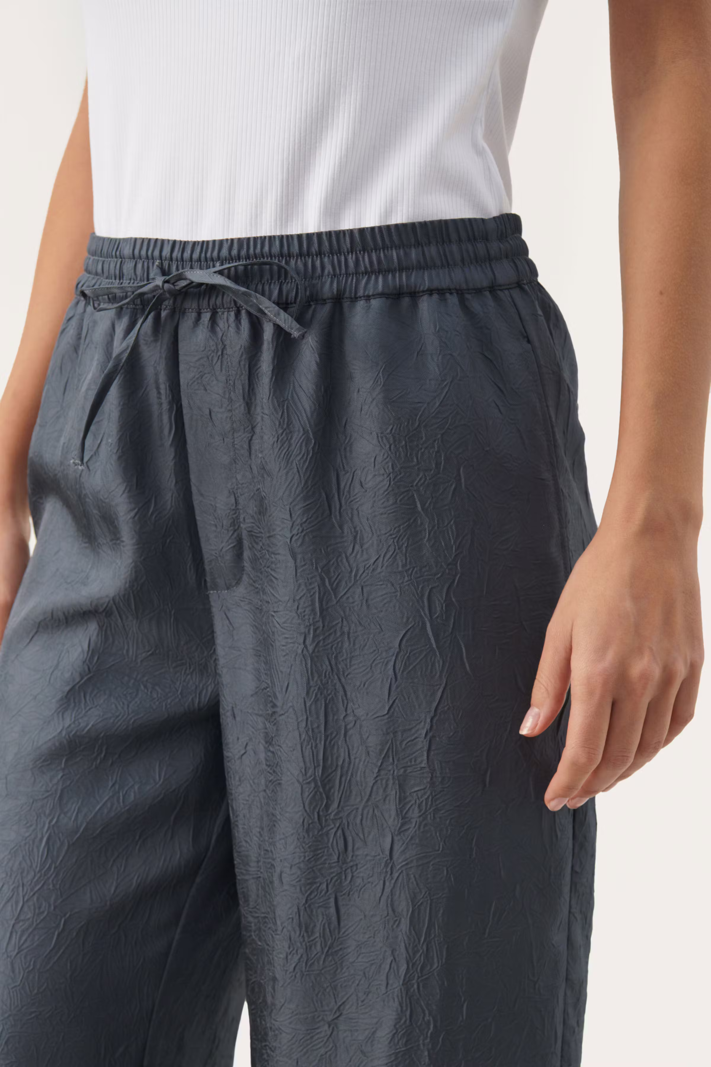 EvaldaPW Broek LOOKBOOK DETAIL 30308489-194215