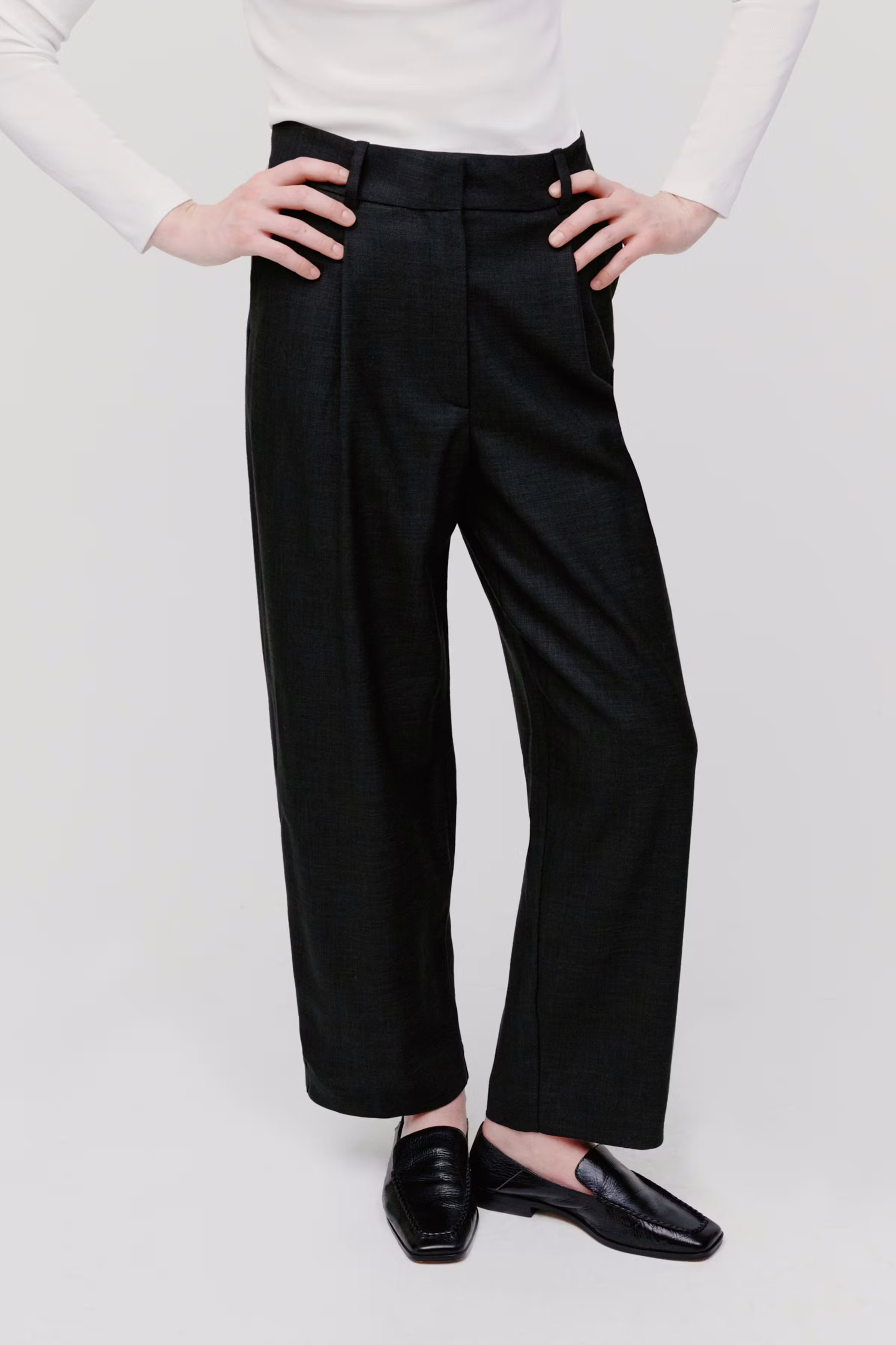 PERSEPHONE Trousers LOOKBOOK FRONT 30600625-BK999