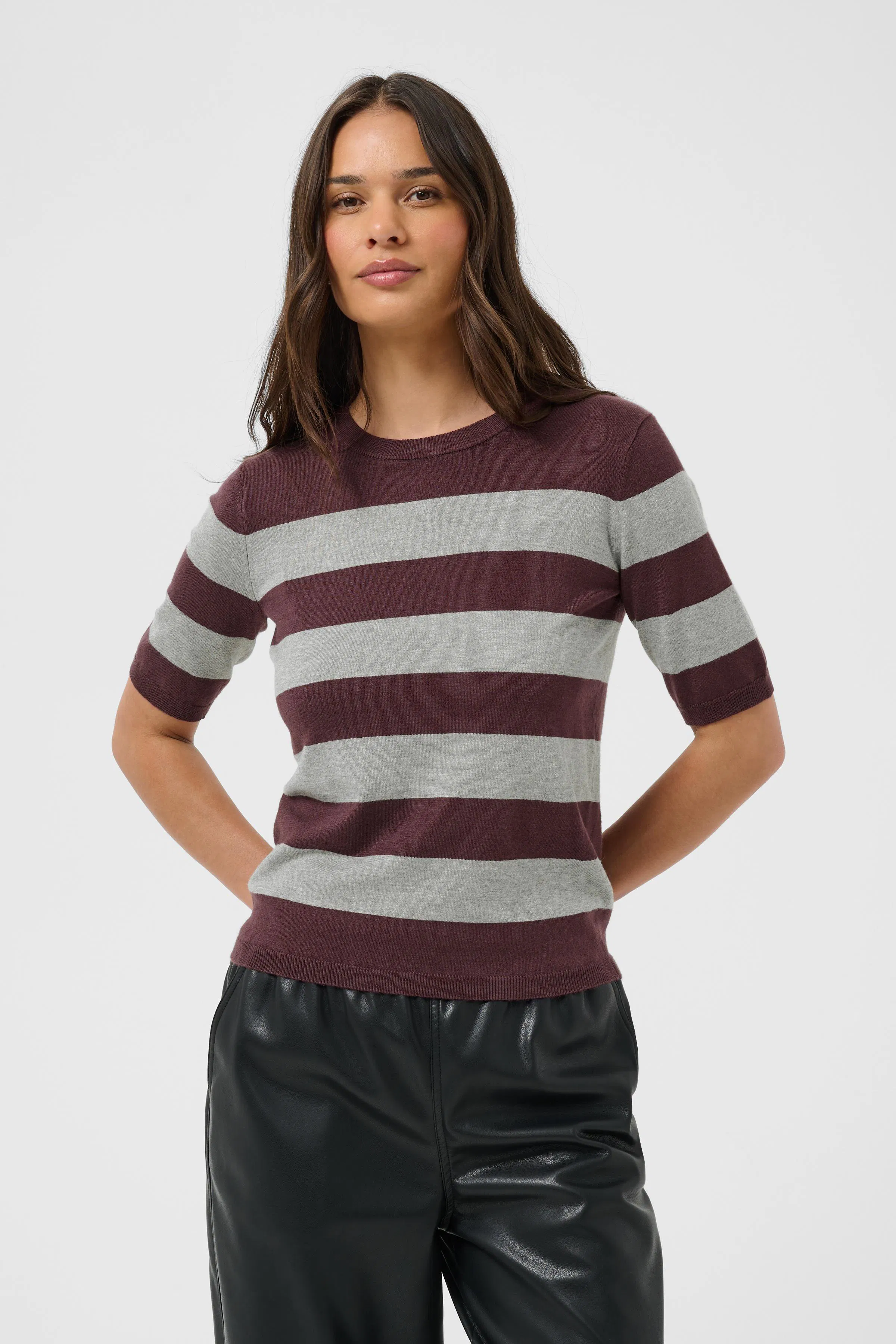 KAlizza Pullover LOOKBOOK FRONT 10508410-109987