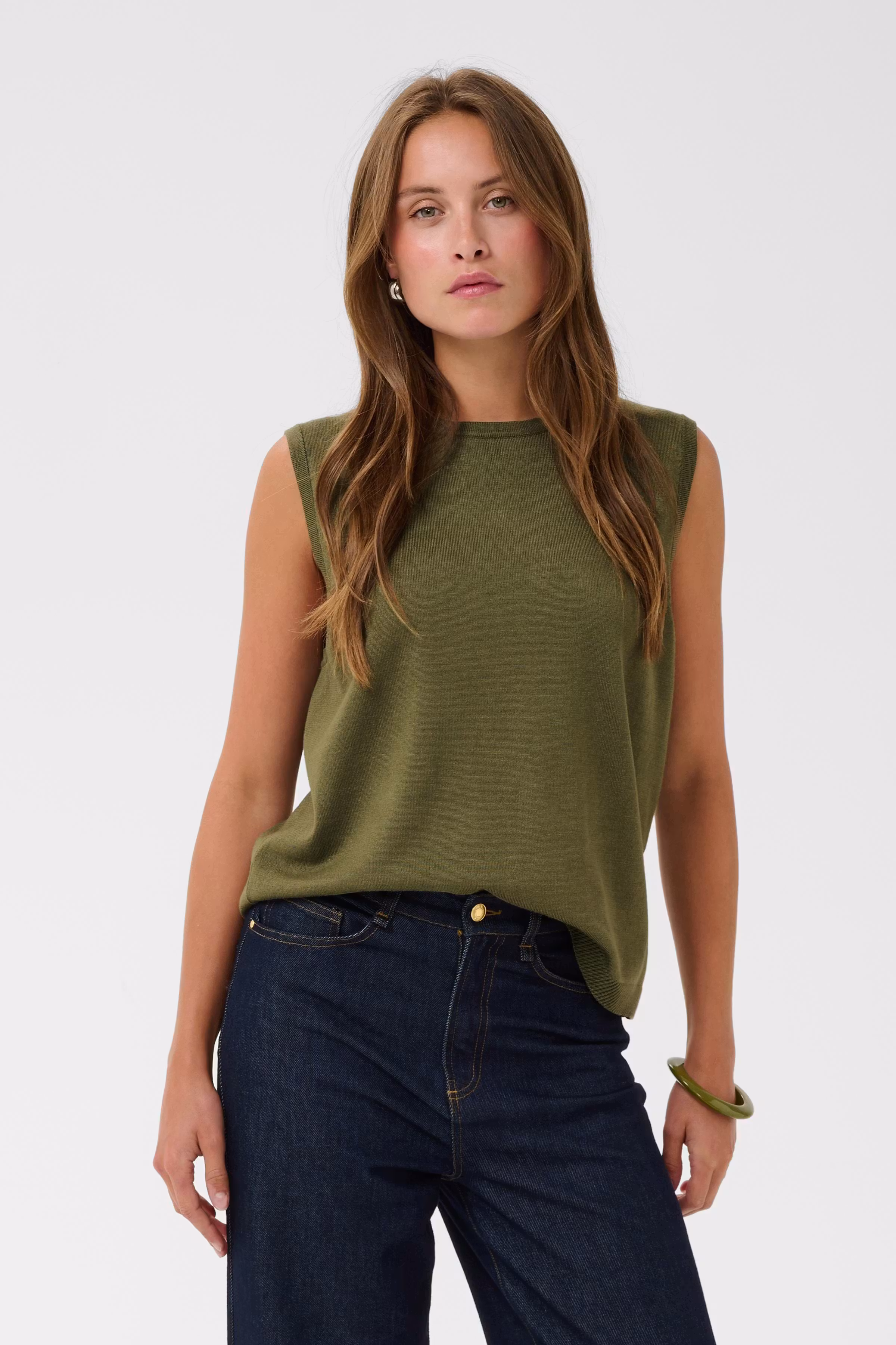 MilaSZ Vest LOOKBOOK FRONT 30511506-1804201