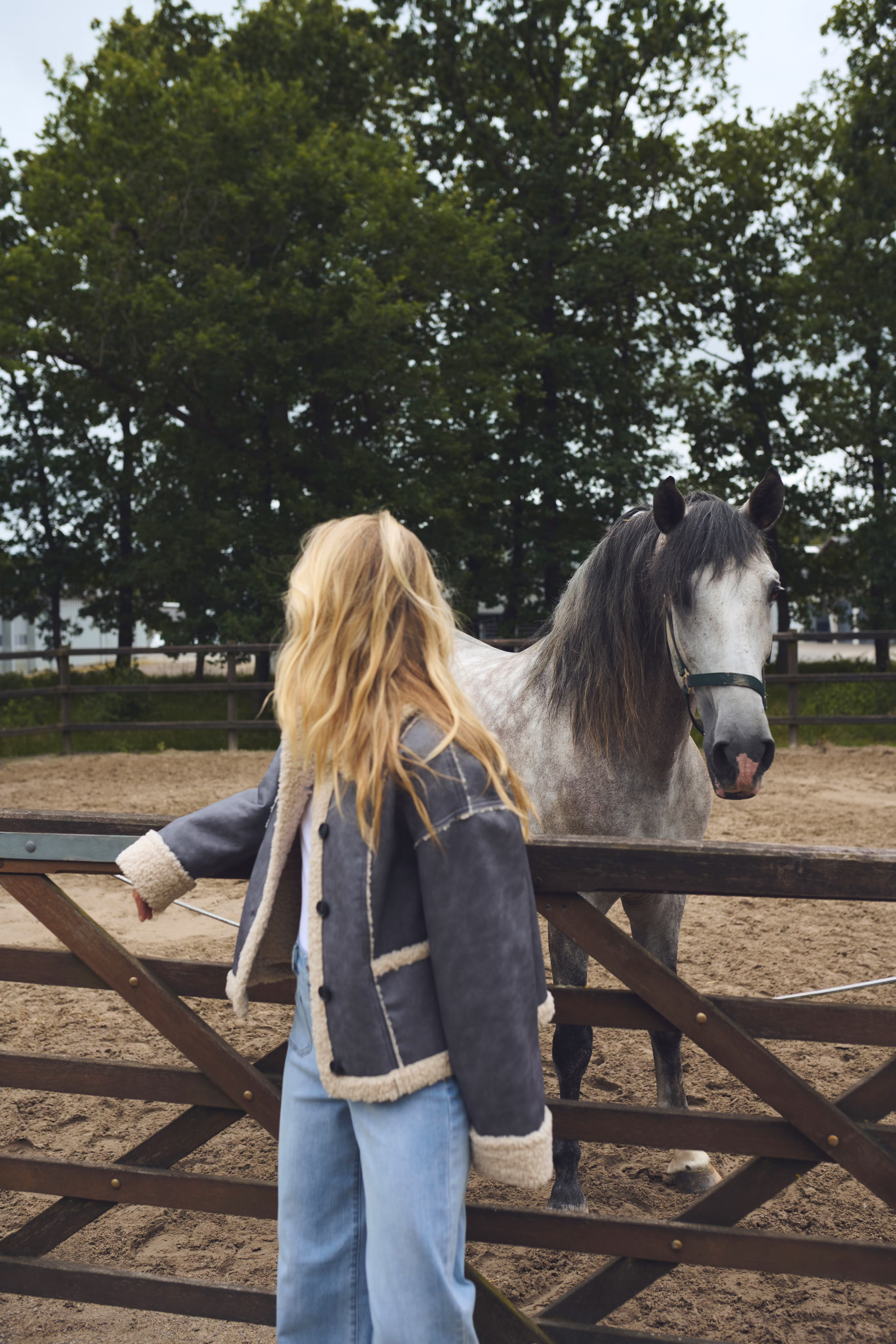 KAshirley Jacke LOCATION NONE 10552368-100121