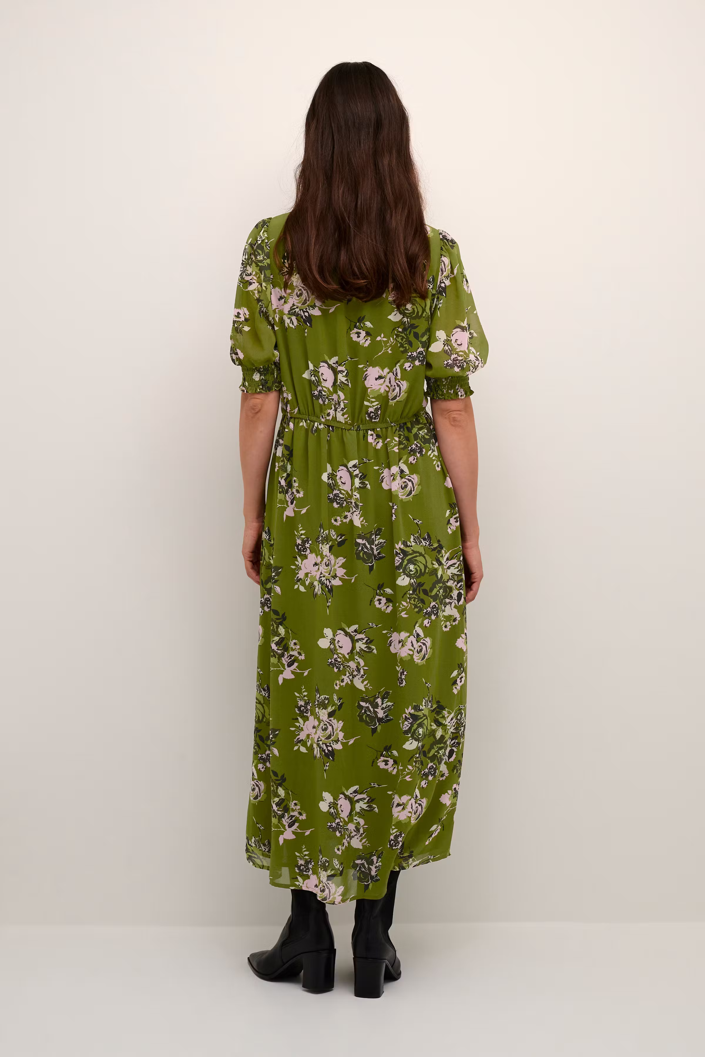 KAvita Kjole LOOKBOOK BACK 10508340-105427