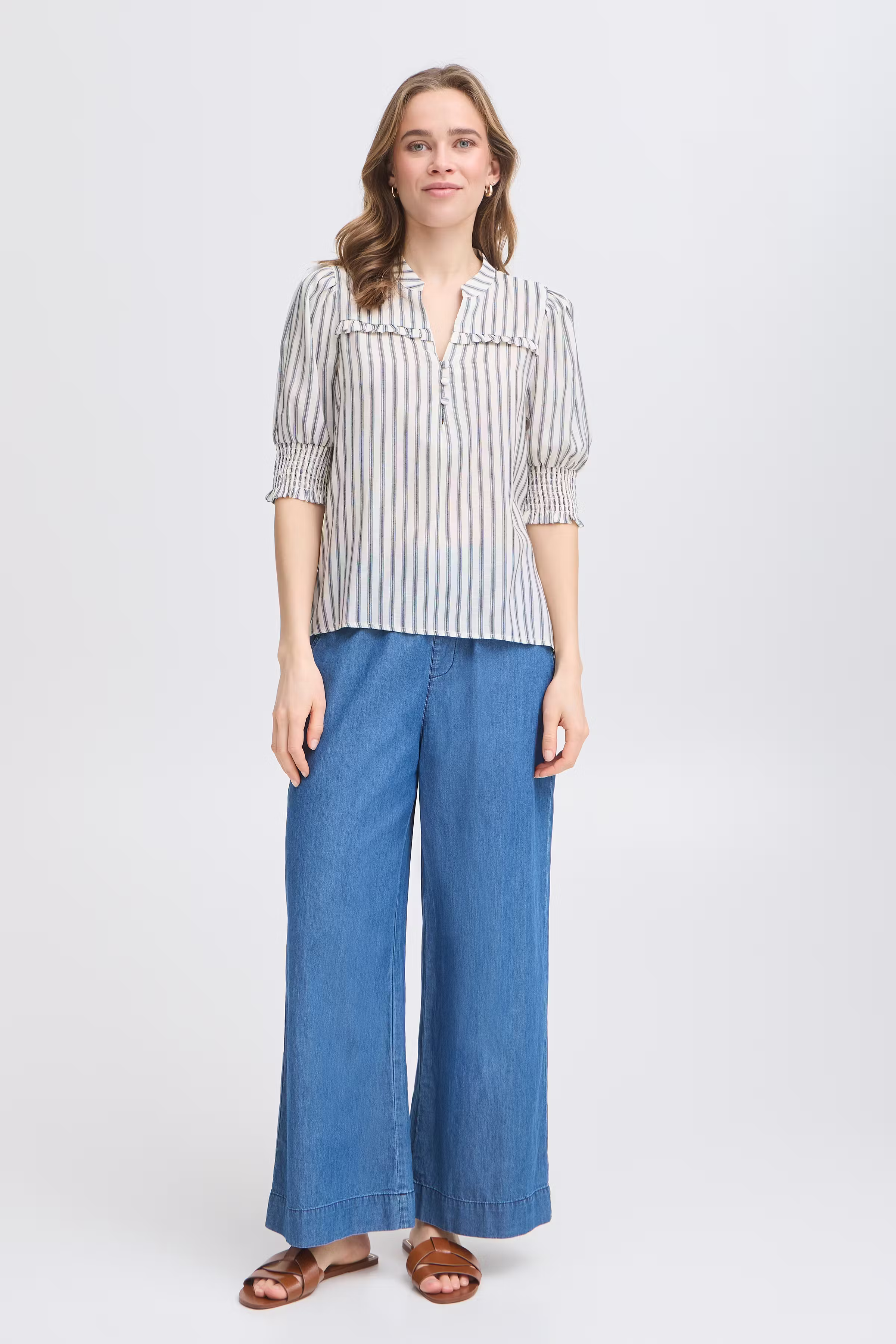 FRALYSSA Blouse LOOKBOOK FRONT 20616096-205137