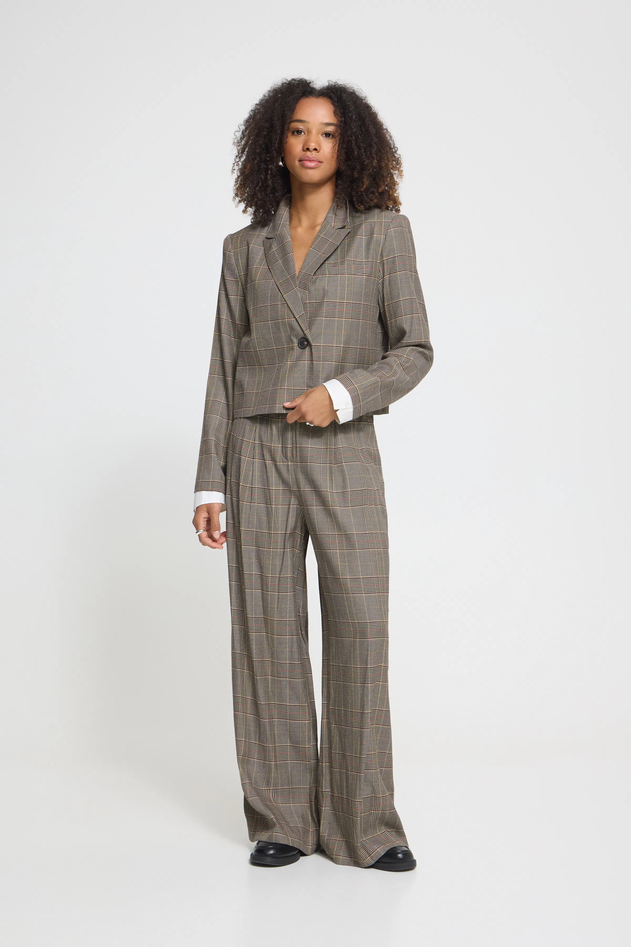 IHLAITO Blazer LOOKBOOK FRONT 20126316-900009178