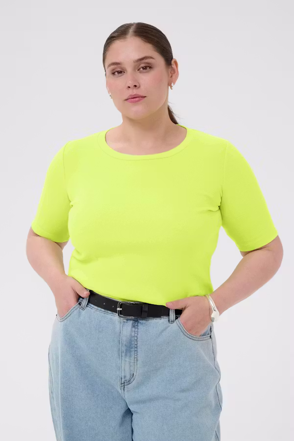 KCcarina T-shirt LOOKBOOK FRONT 10581627-130540