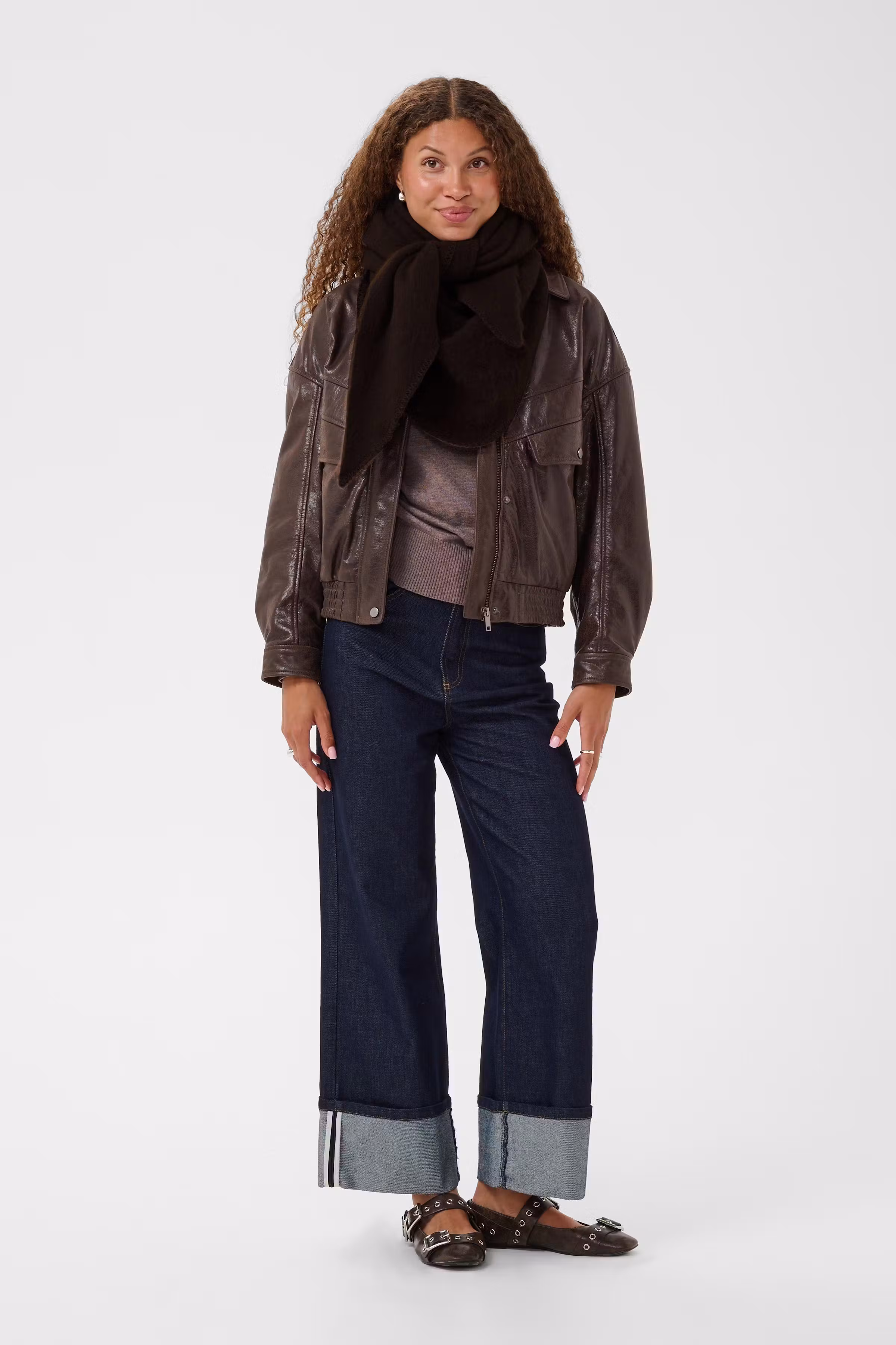FalbertaSZ Shawl LOOKBOOK FRONT 30515232-1910161