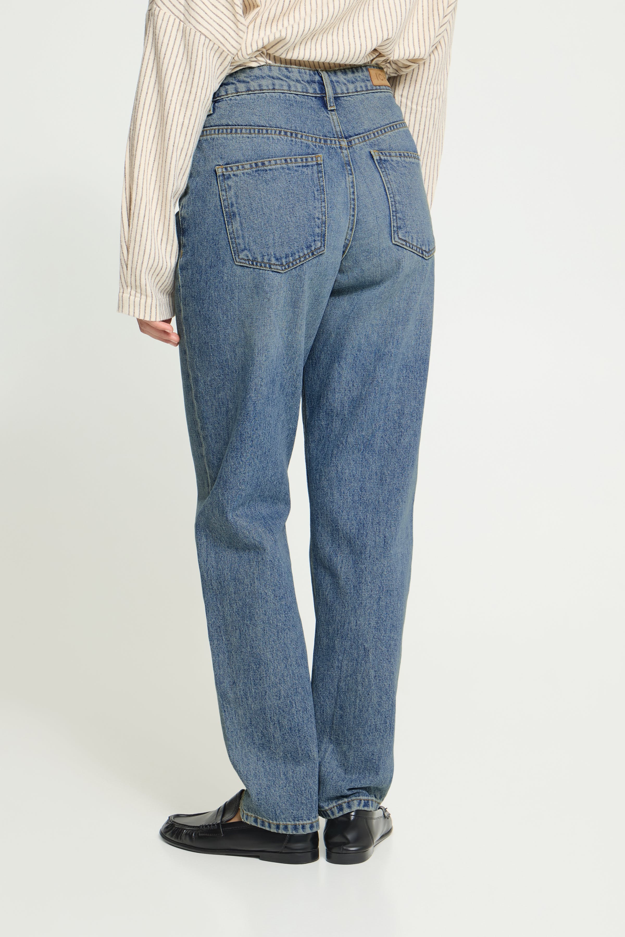 IHJULIA Jeans LOOKBOOK BACK 20126478-200928