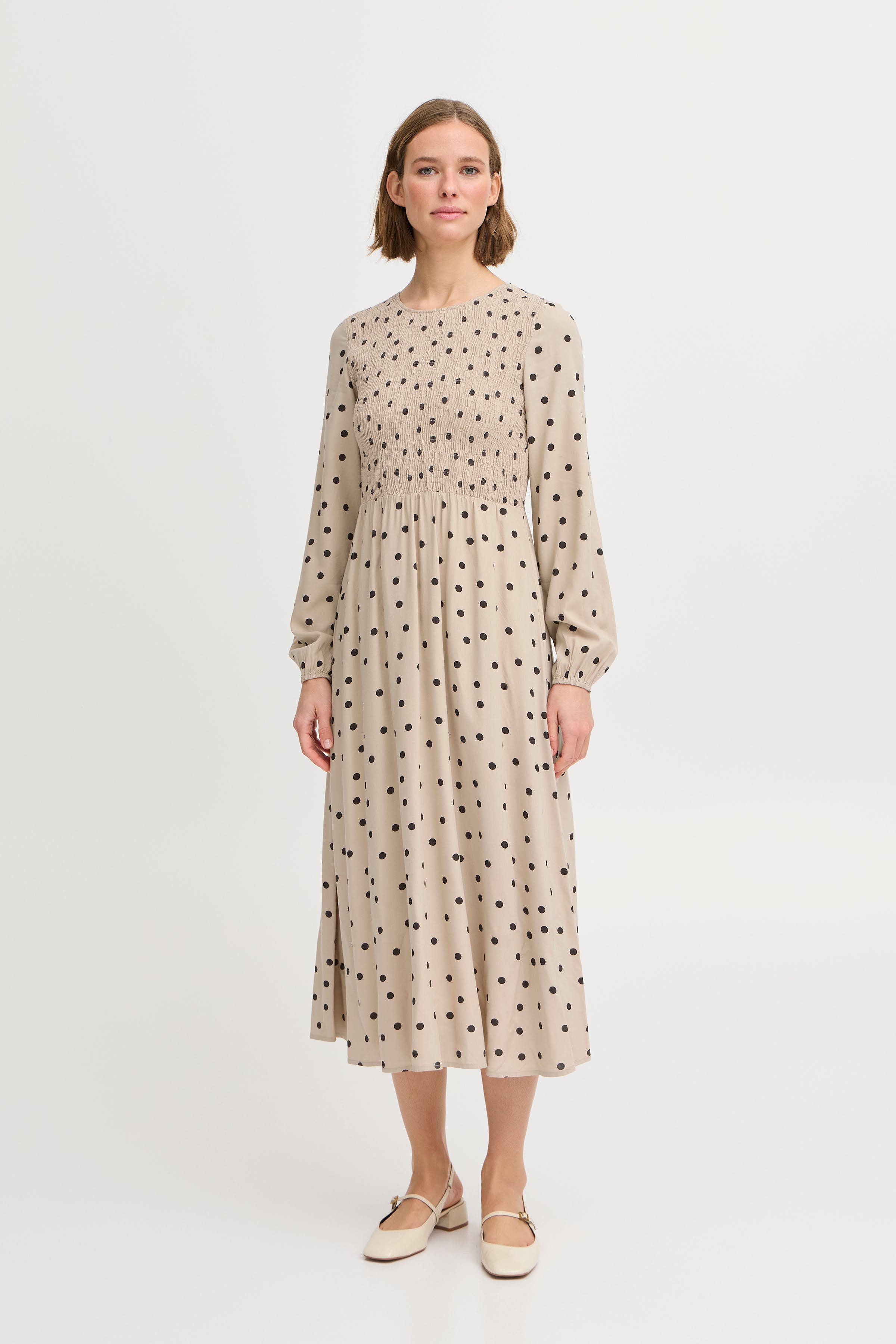 BYJOSA Dress LOOKBOOK FRONT 20815242-204100