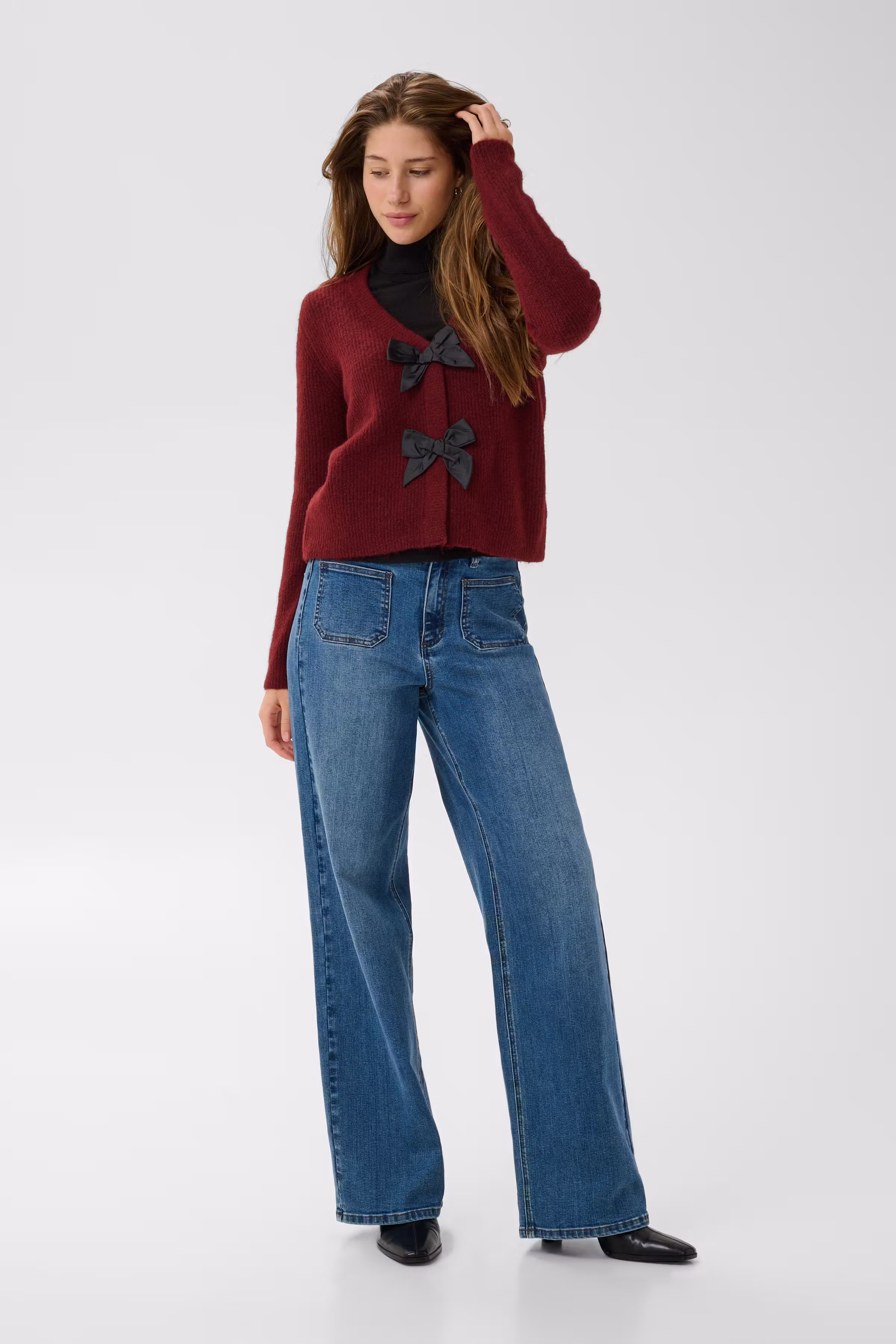 KAmay Cardigan LOOKBOOK FRONT 10512496-191522
