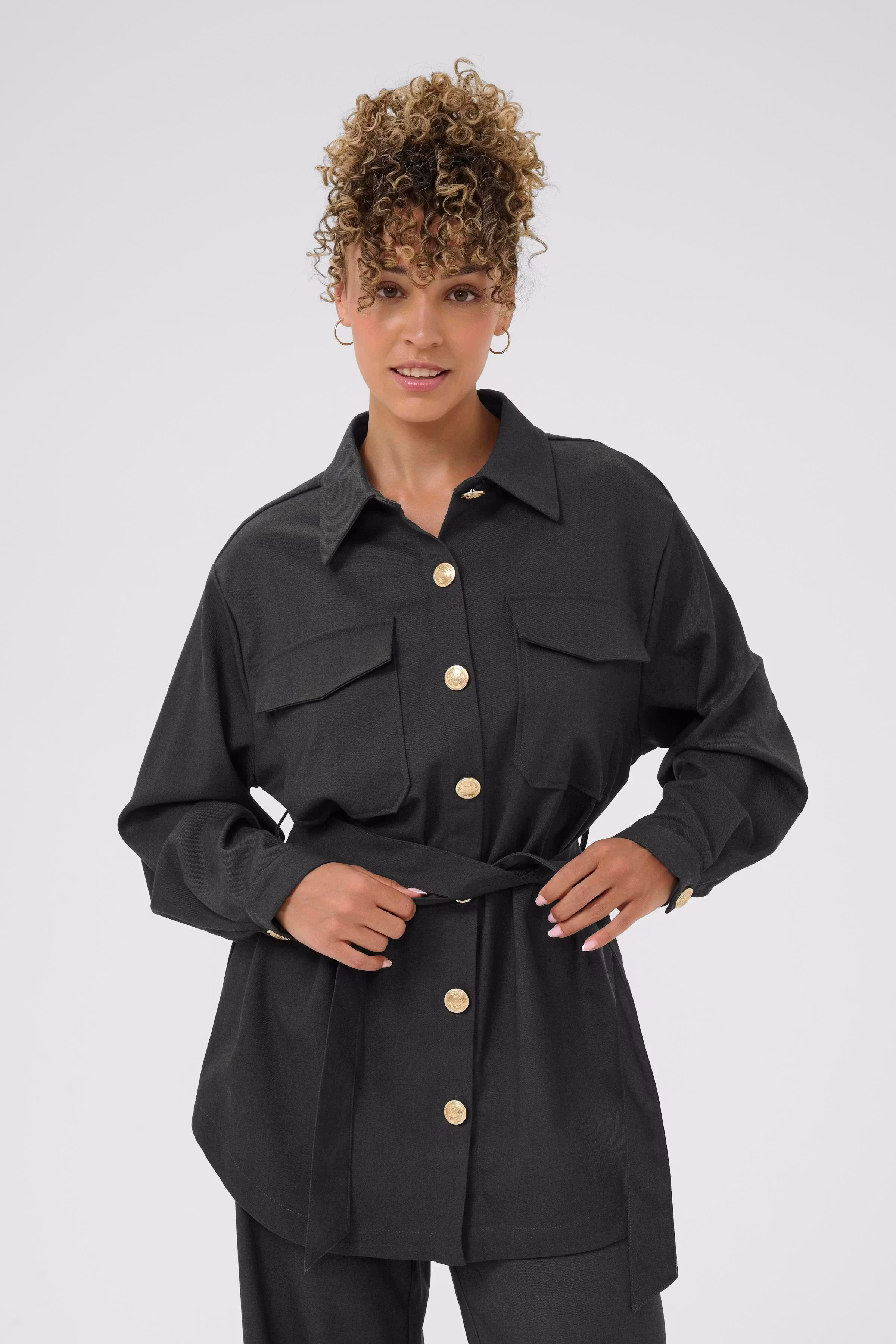 CRBabeth Skjorta LOOKBOOK FRONT 10614312-101156