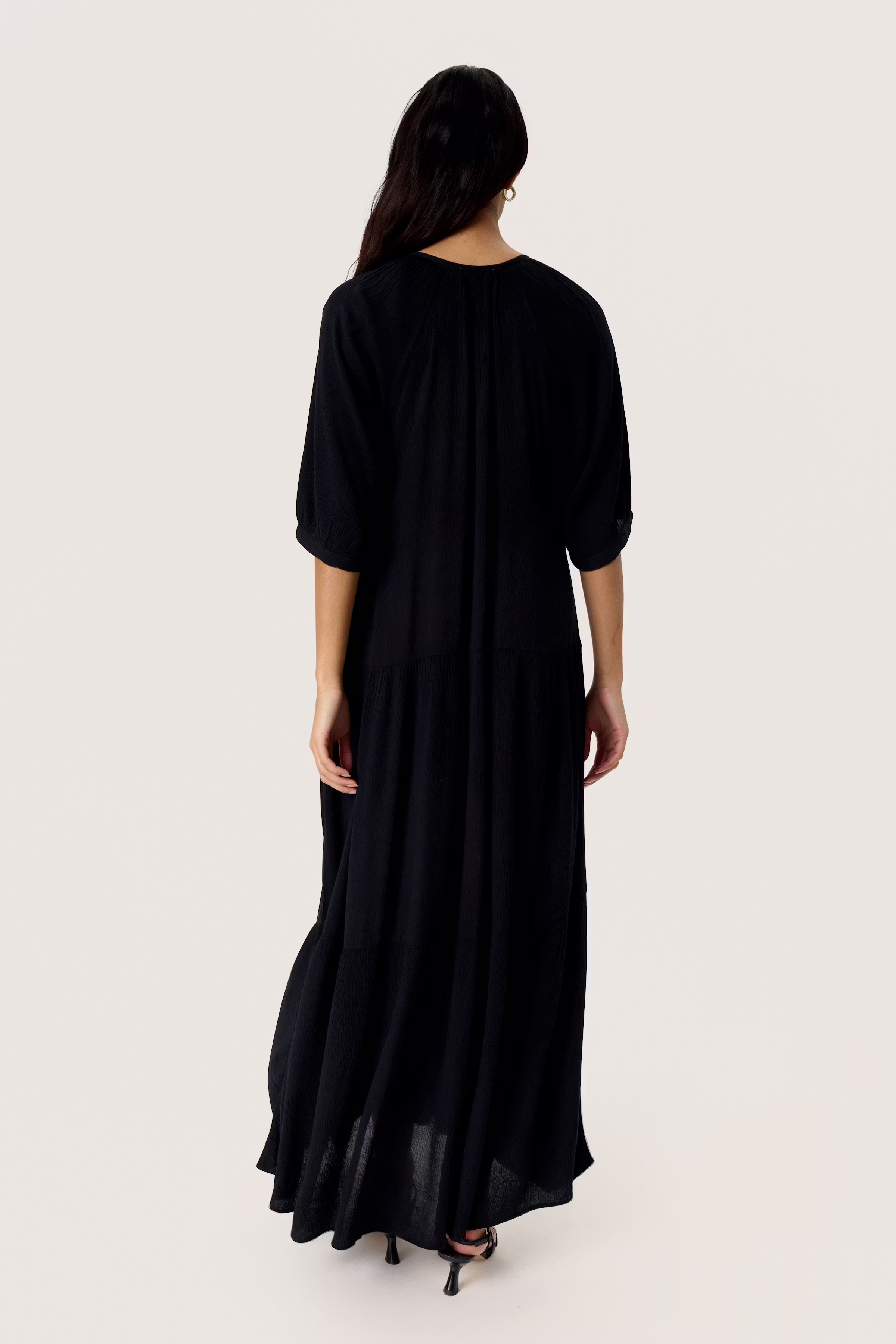 SLZaya Kleid LOOKBOOK BACK 30405981-194008