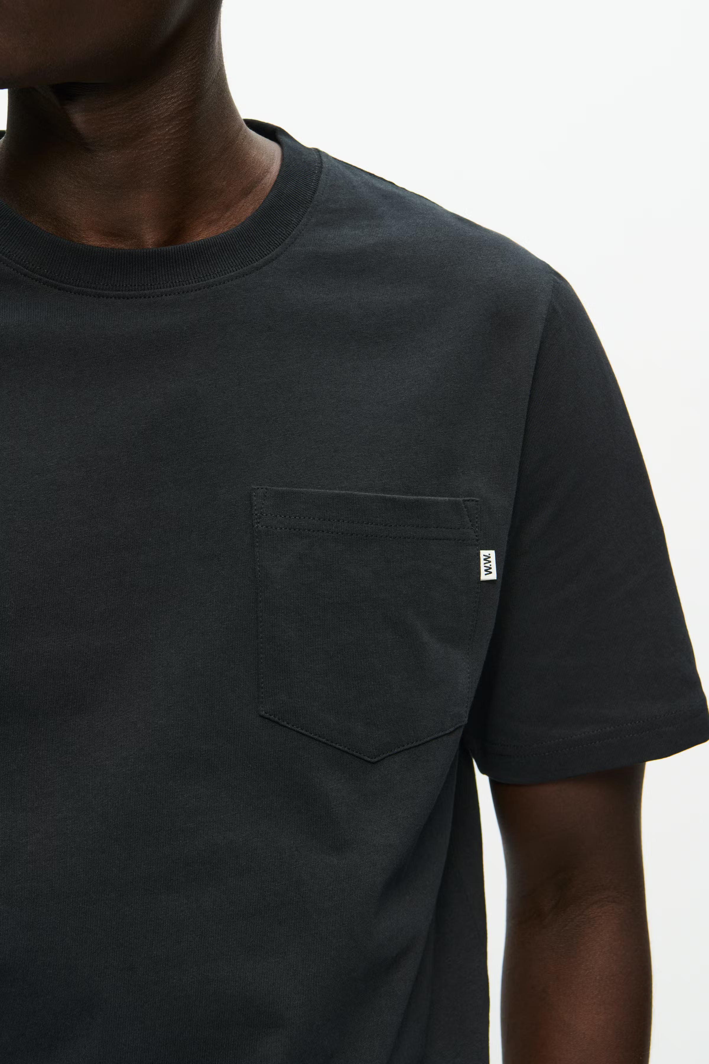 WWBobby T-shirt LOOKBOOK DETAIL 30251559-303700